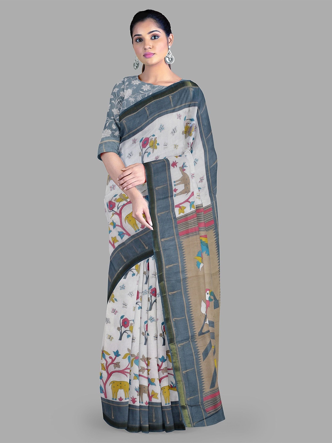 

The Chennai Silks Ethnic Motifs Gadwal Saree, Off white