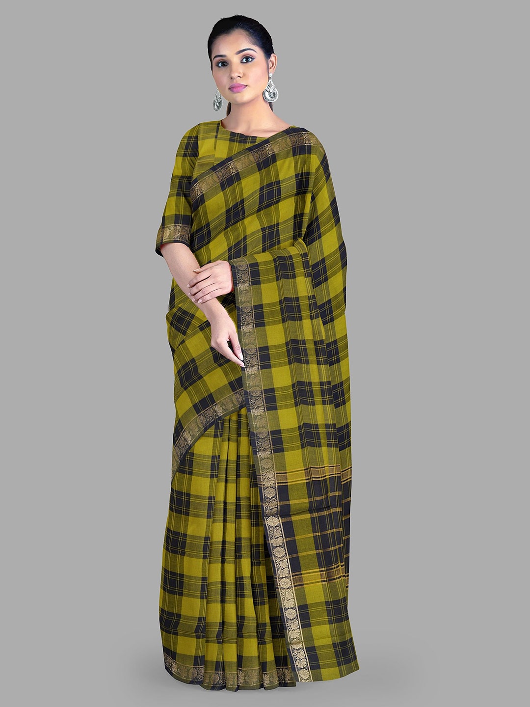 

The Chennai Silks Checked Zari Pure Cotton Chettinad Saree, Green