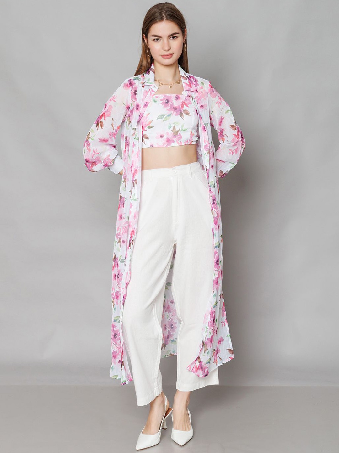 

Zink London Printed Shoulder Straps Crop Top With Trouser & Shrug, White