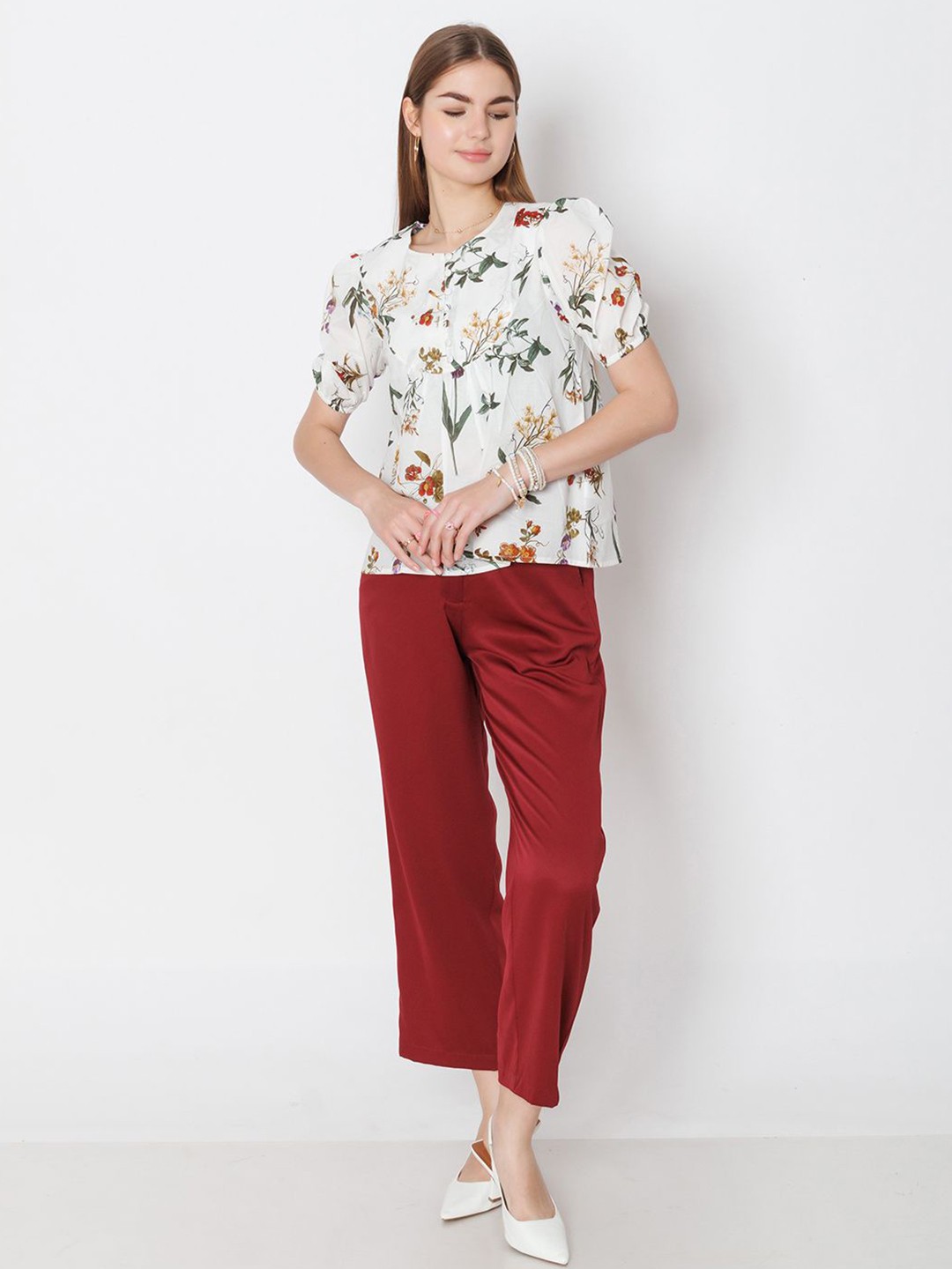 

Zink London Women Cotton Floral Printed Puff Sleeves Top, White