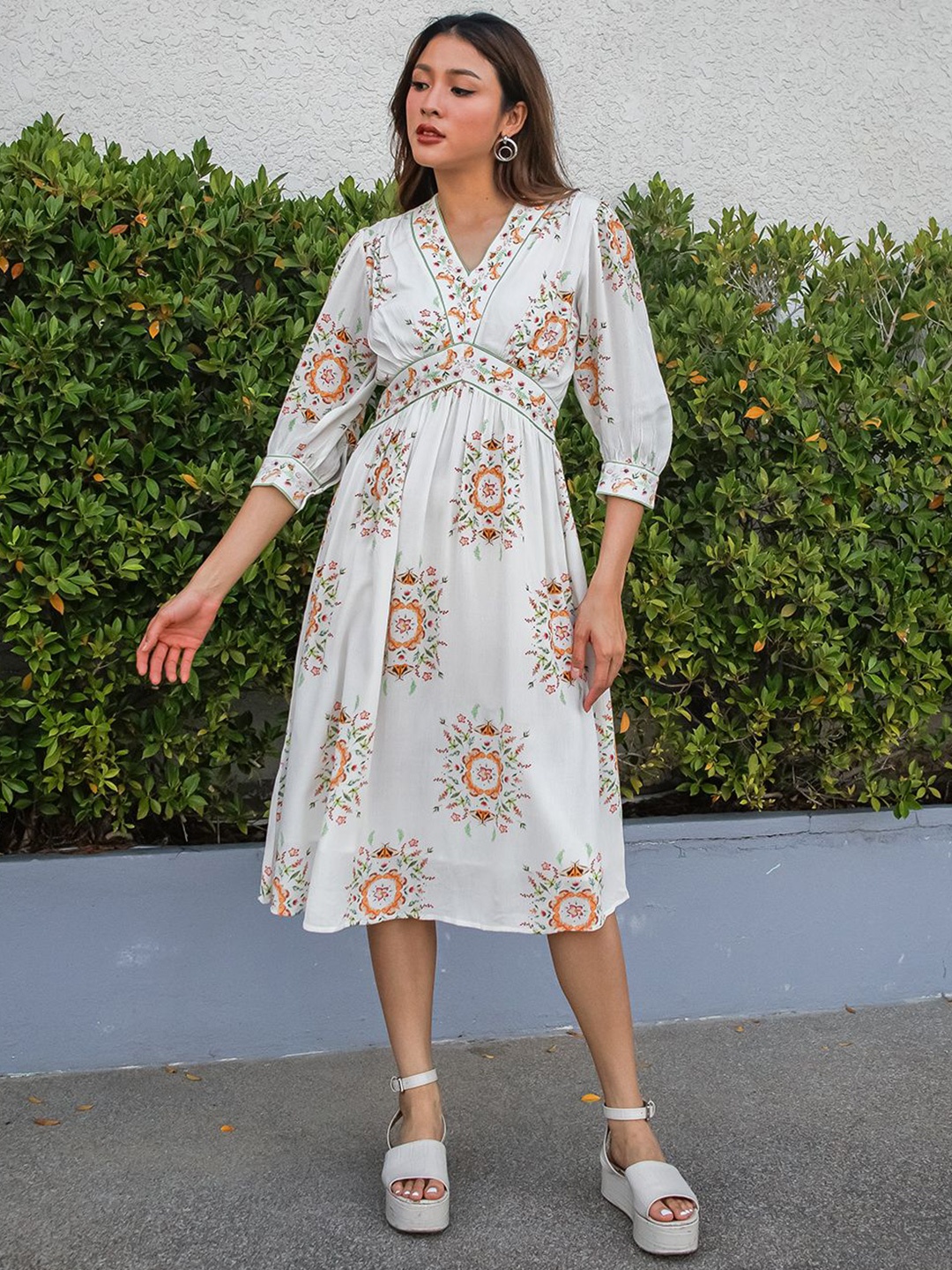 

Zink London Floral Printed Empire Dress, White