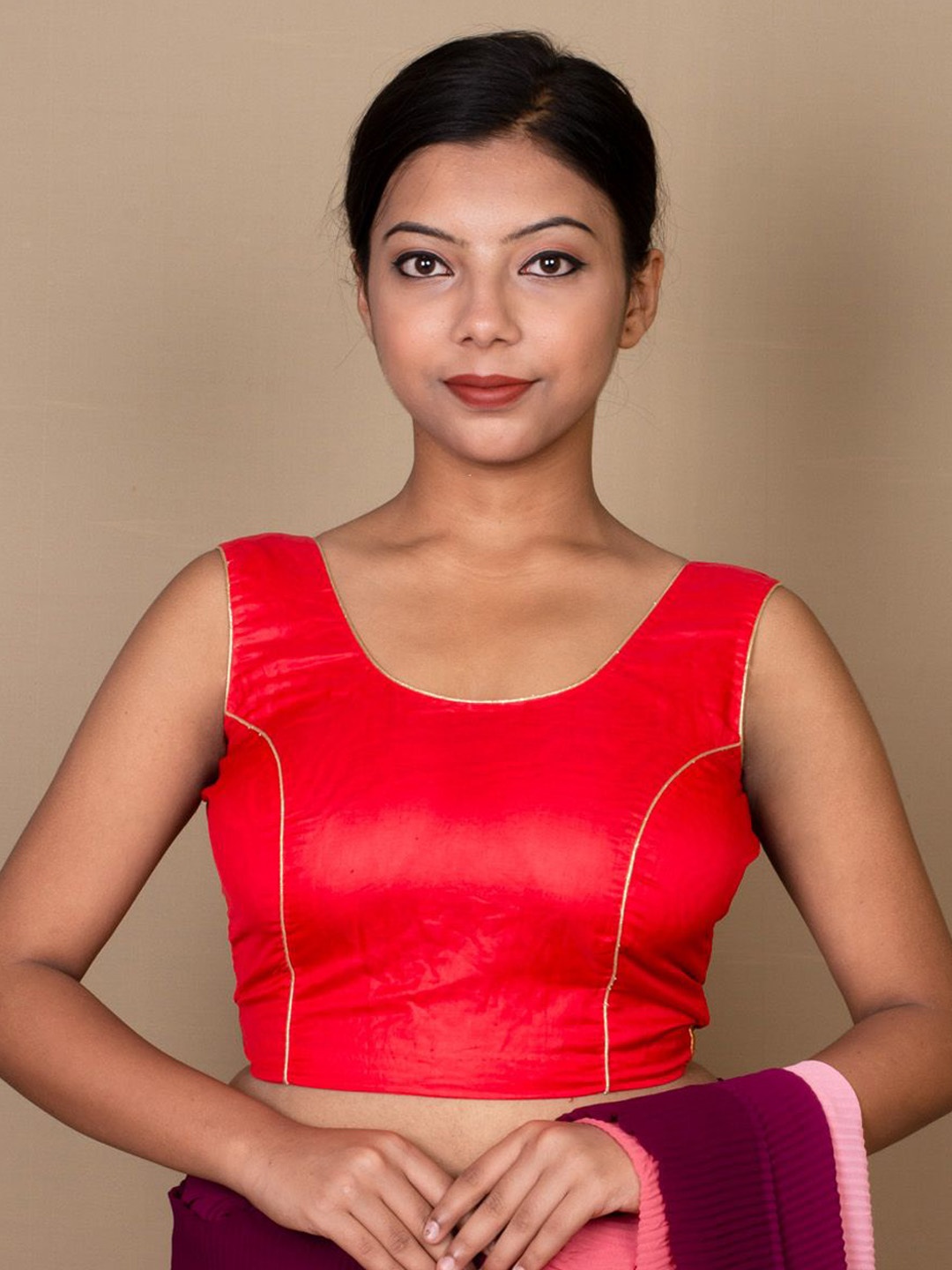 

SARIKA Sleeveless Non-Padded Saree Blouse, Red