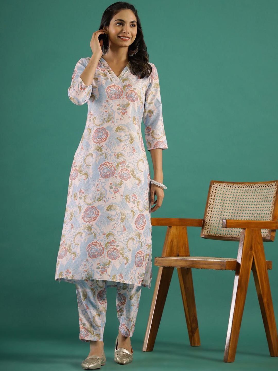 

Sangria V-Neck Printed A-Line Kurta With Trouser, Off white