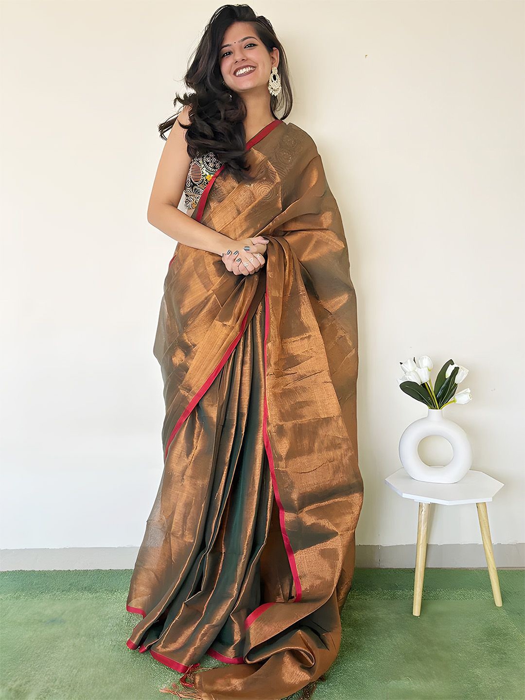 

Anouk Zari Woven Tissue Saree, Copper