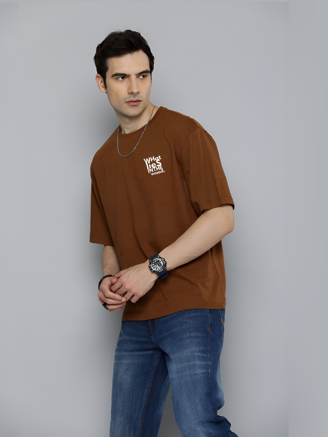 

R.Code by The Roadster Life Co. Men Polo Collar Drop-Shoulder Sleeves Applique T-shirt, Brown