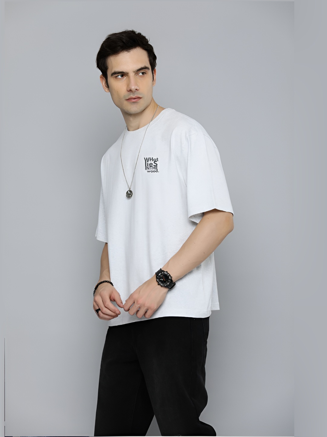 

R.Code by The Roadster Life Co. Men Extended Sleeves Applique T-shirt, White