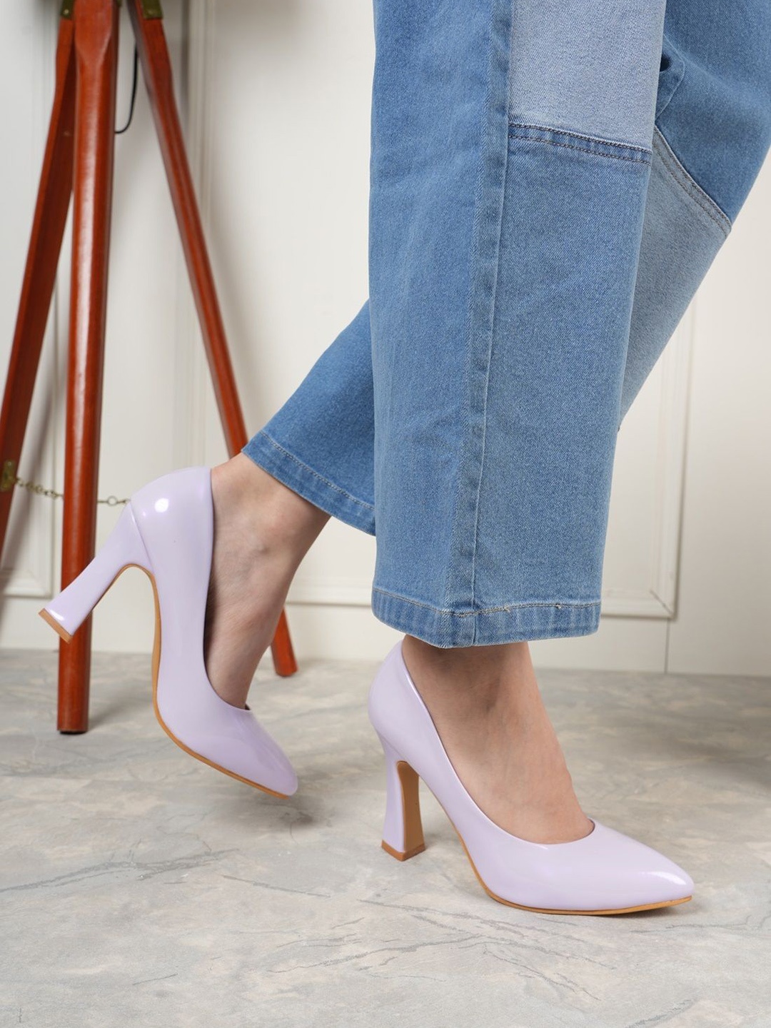 

CORSICA Block Heeled Pump, Purple