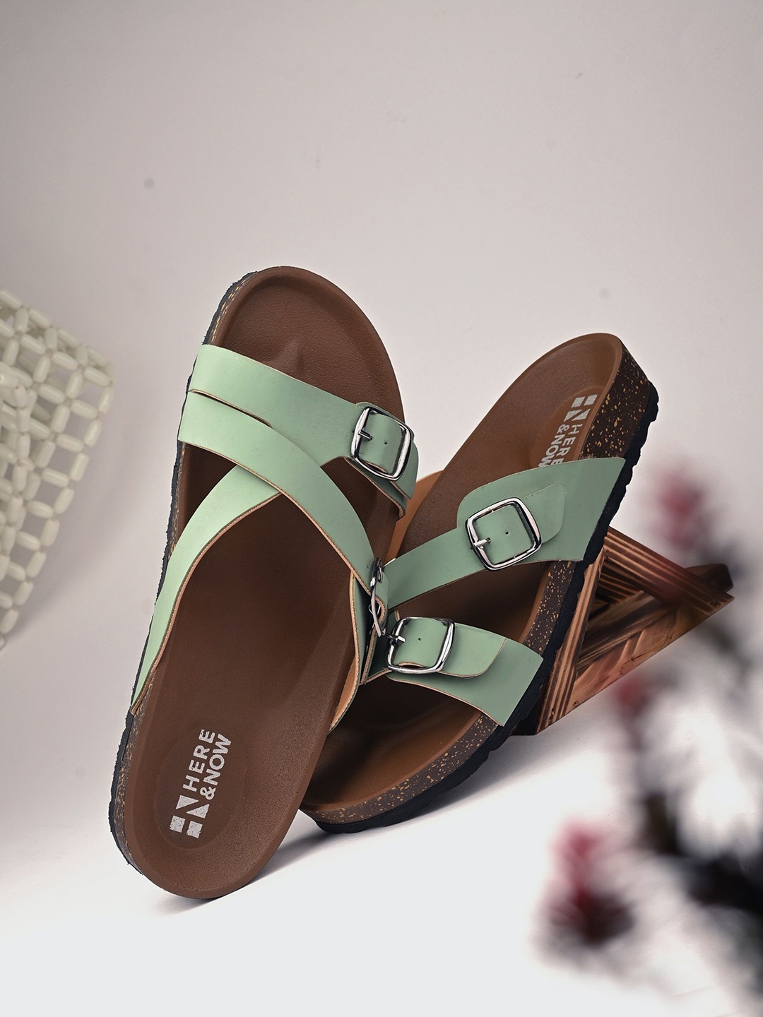 

HERE&NOW Women Colourblocked Faux Leather Open Toe Flats, Green