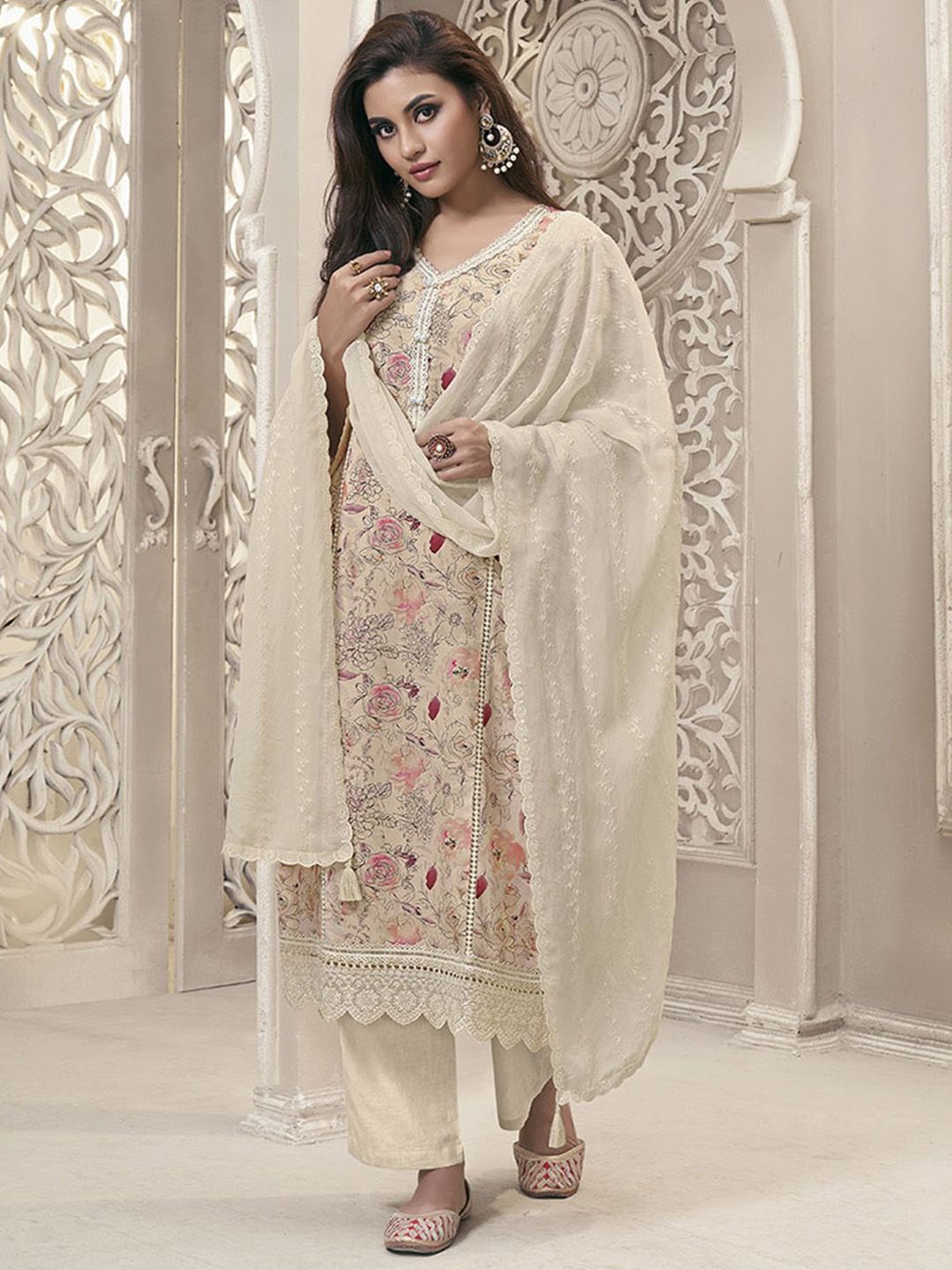 

Seerat Ethnic Motifs Printed Thread Work Linen Straight Kurta with Trousers & With Dupatta, Cream