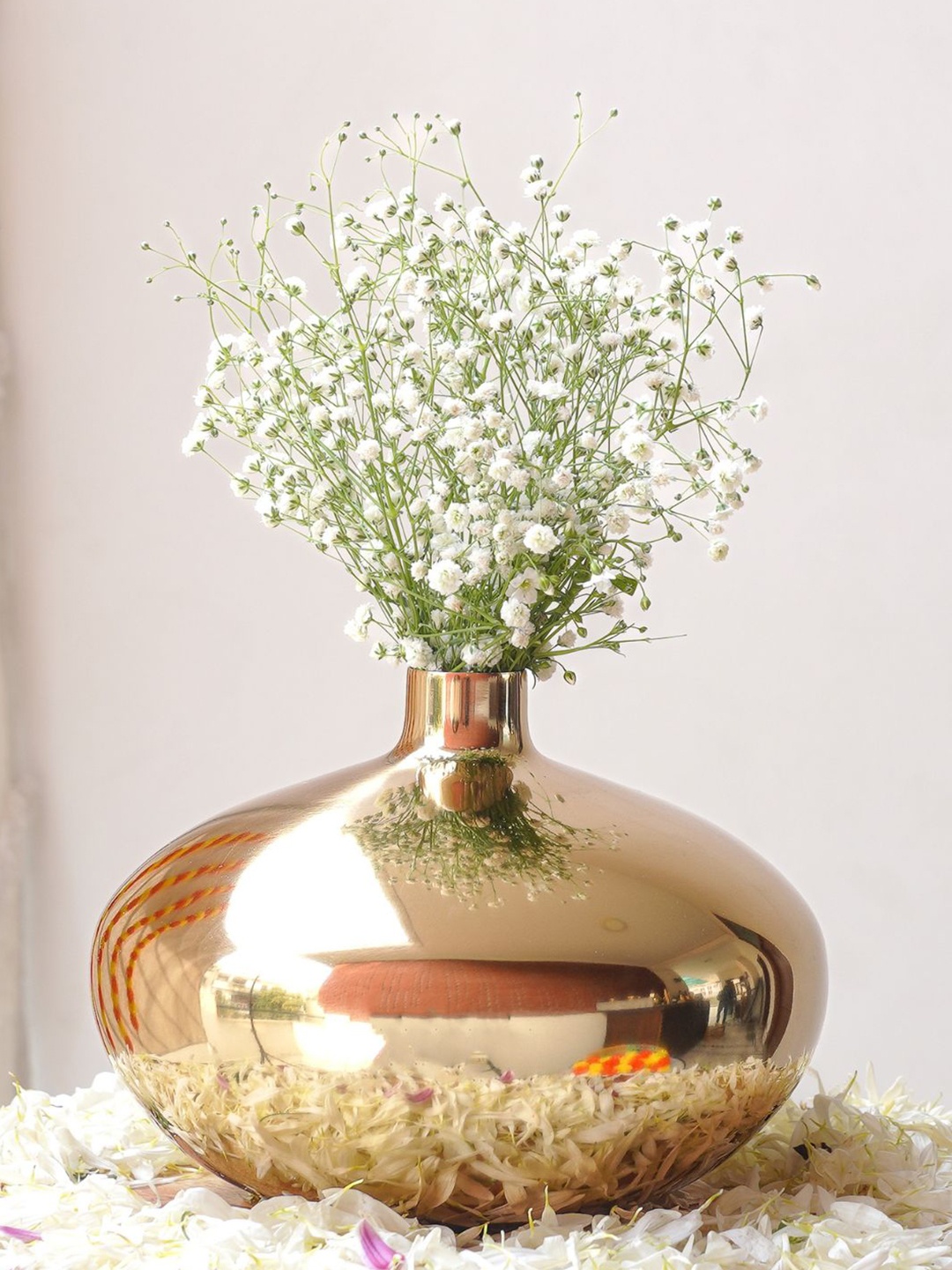 

BEHOMA Metal Glossy Gold Toned Wide Flower Vase