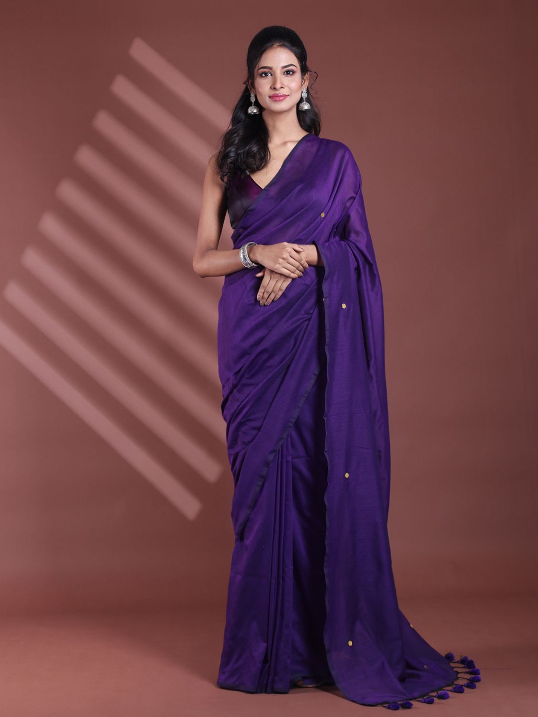 

Charukriti Sequinned Pure Cotton Tassel Saree, Purple