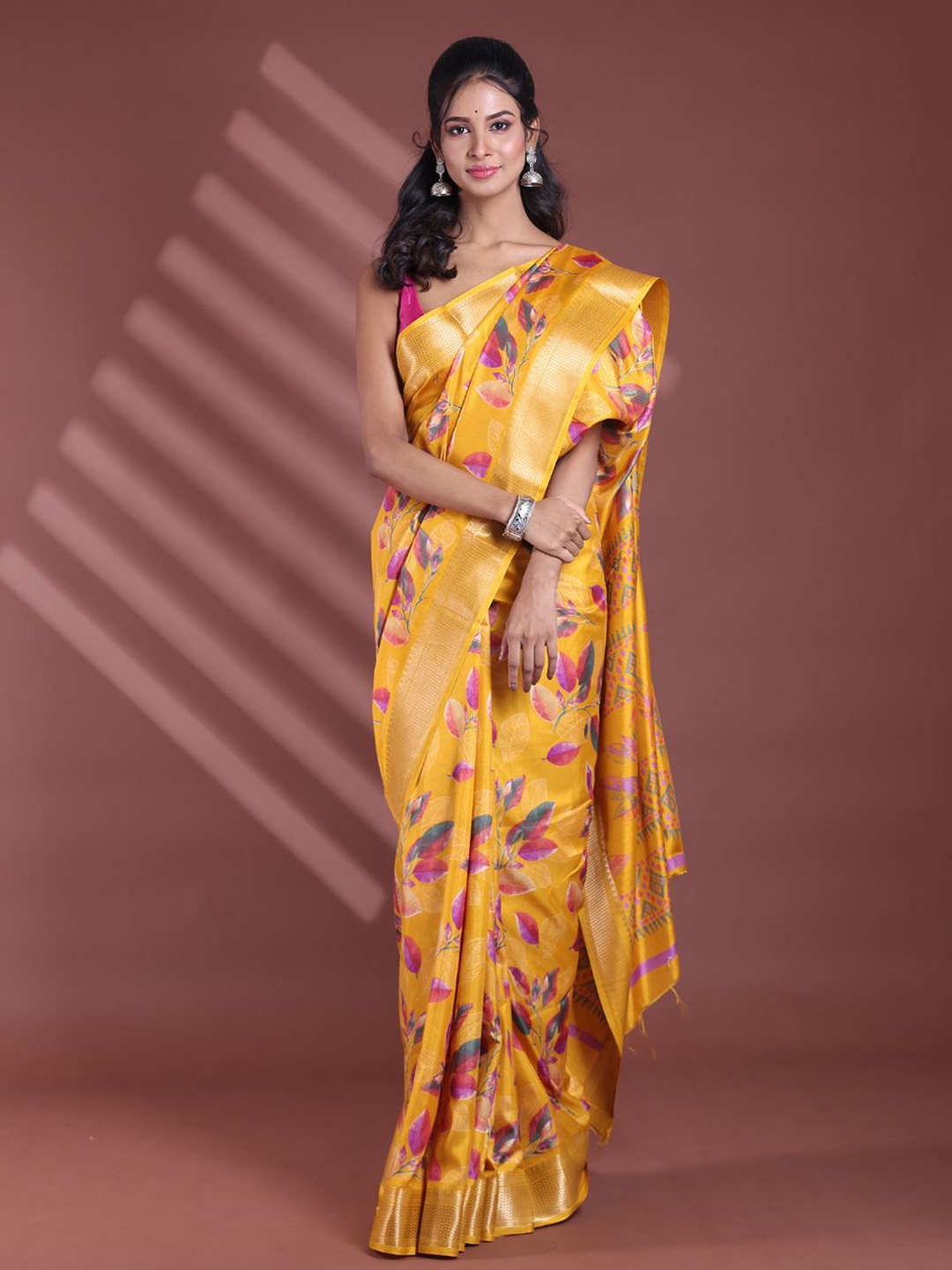 

Charukriti Floral Zari Saree, Yellow