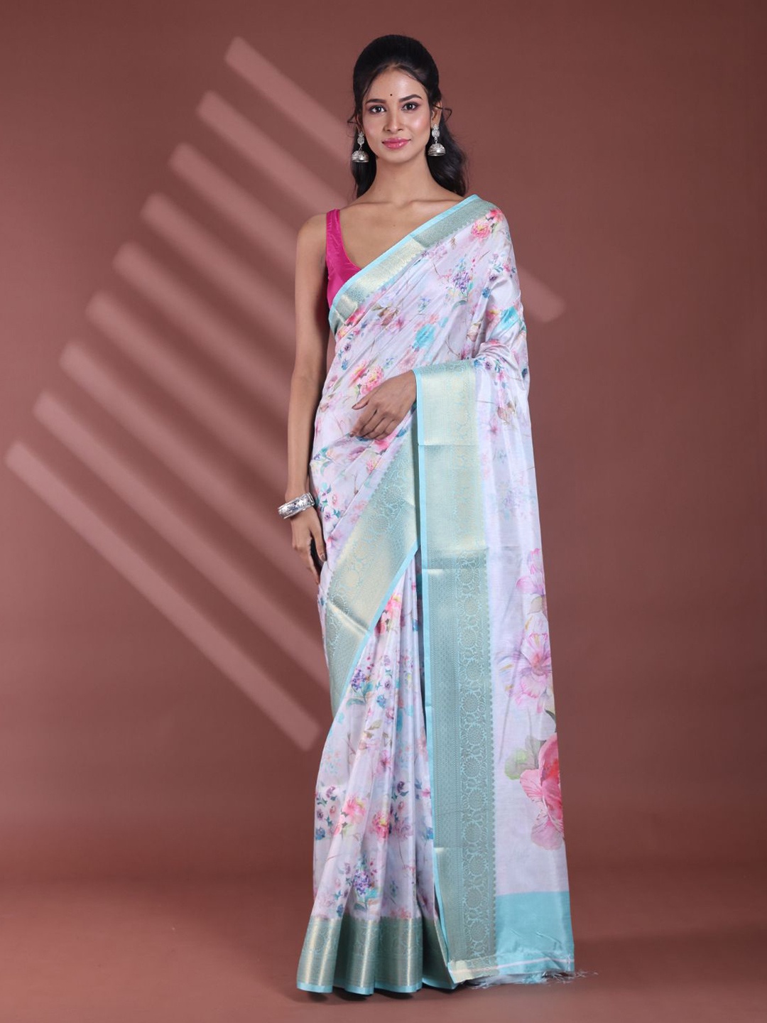 

Charukriti Zari Woven Floral Saree with Blouse, Lavender