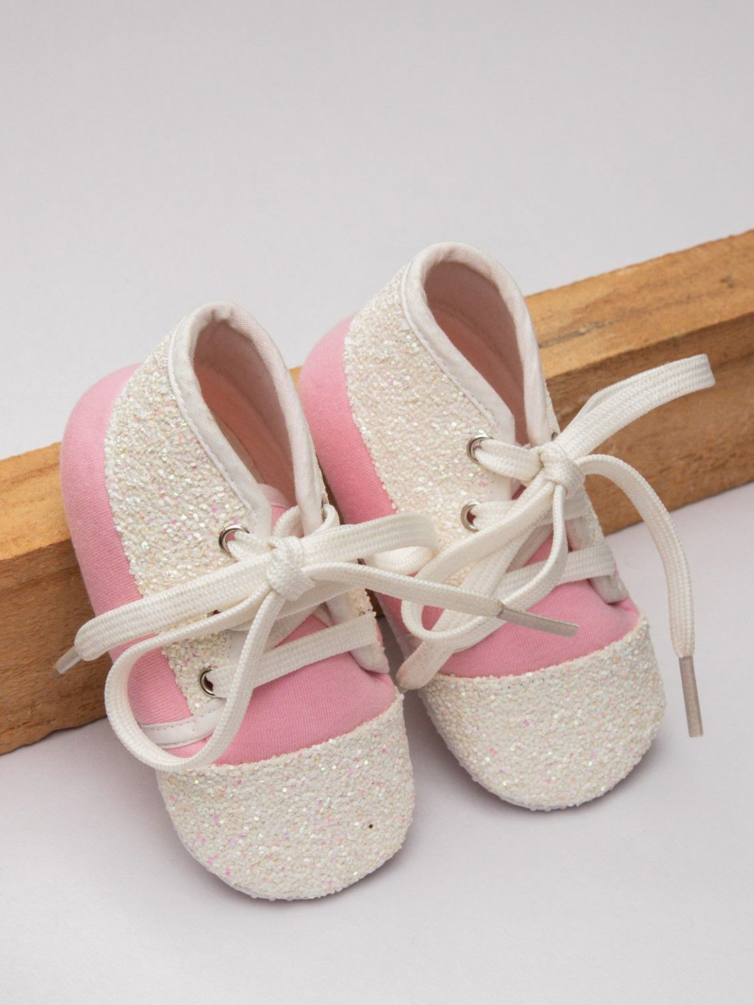 

BAESD Unisex Kids Cotton Booties With Lace Details, Pink