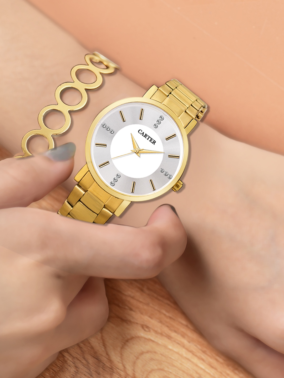 

Sandy D Carter Women Set Of 2 Watch & Jewellery Set, Gold