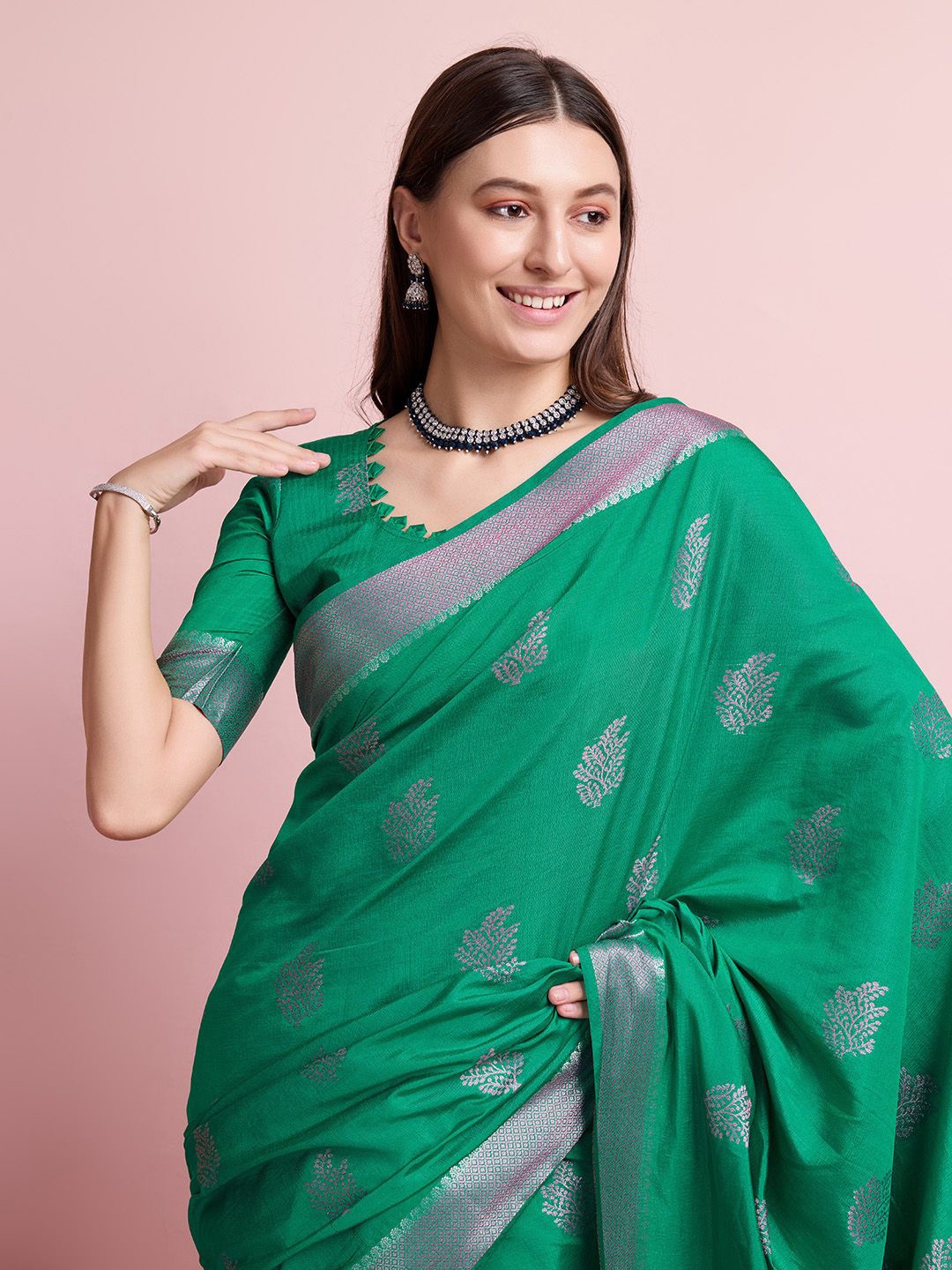 

DOI MOI Ethnic Motifs Zari Pure Silk Banarasi Saree, Sea green