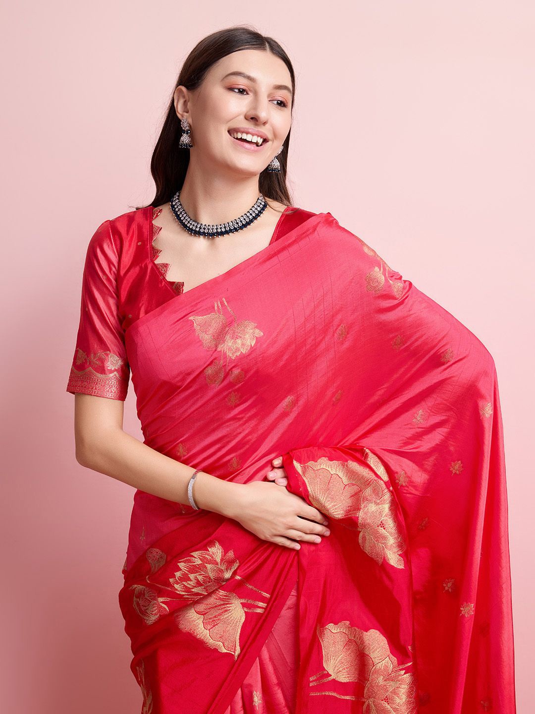 

DOI MOI Woven Design Zari Pure Silk Banarasi Saree, Red