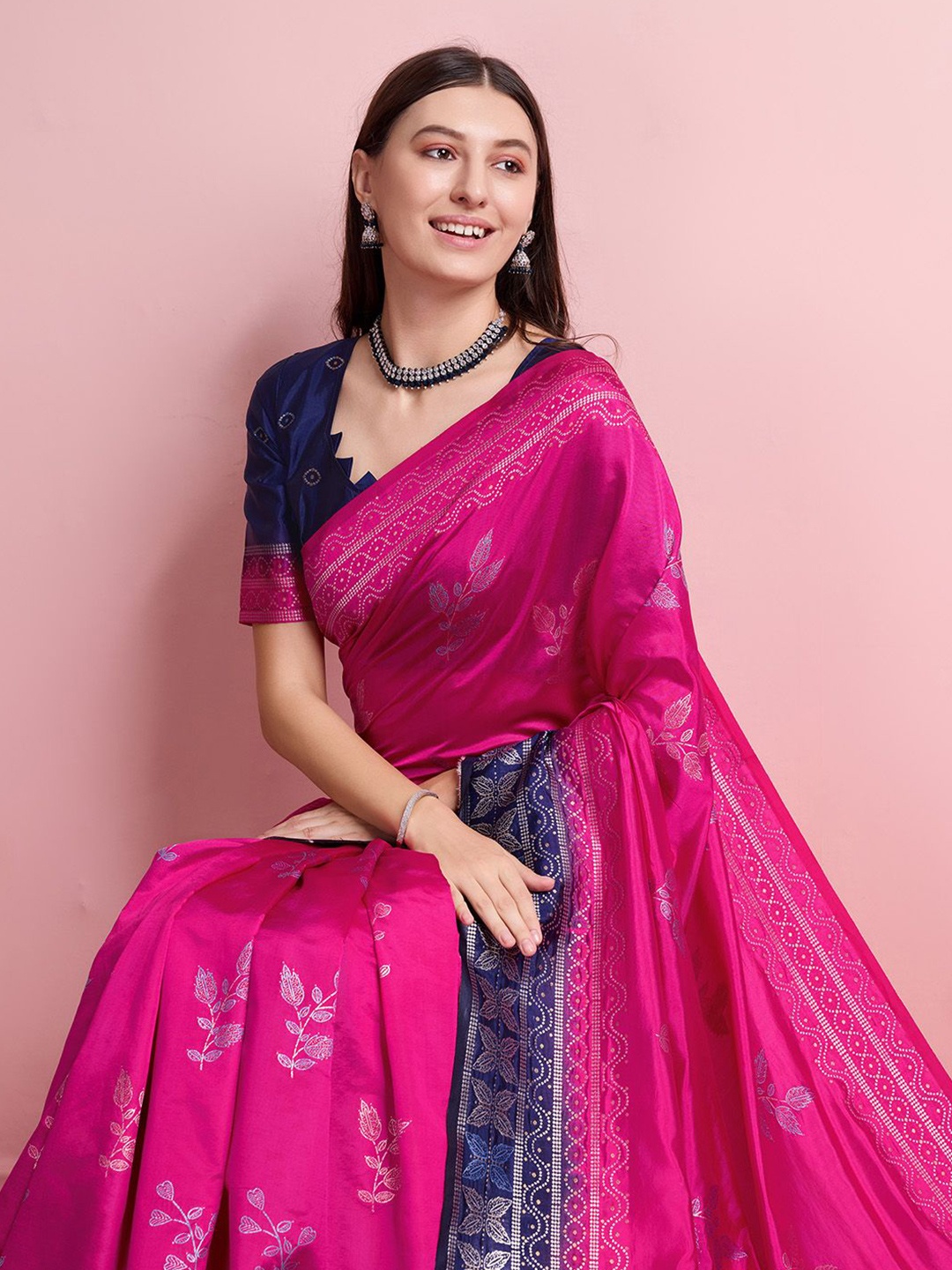 

DOI MOI Ethnic Motif Zari Woven Pure Silk Banarasi Saree, Pink