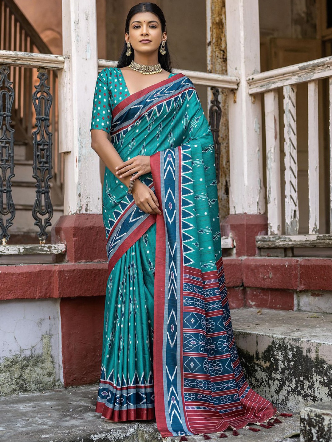 

Panzora Geometric Print Tussar Saree with Blouse, Turquoise blue