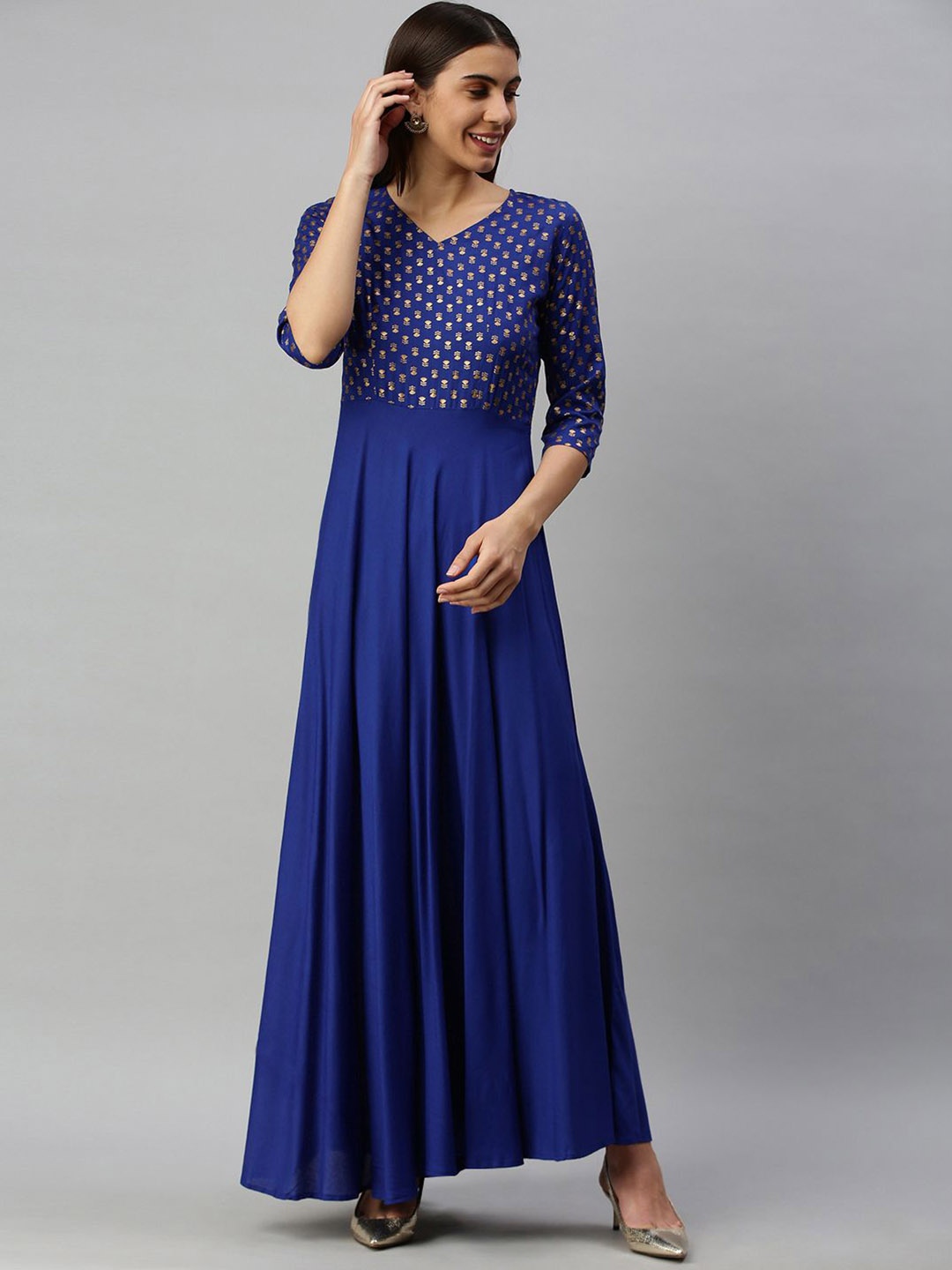 

Swishchick Floral Yoke Design V-Neck Anarkali Kurta, Blue