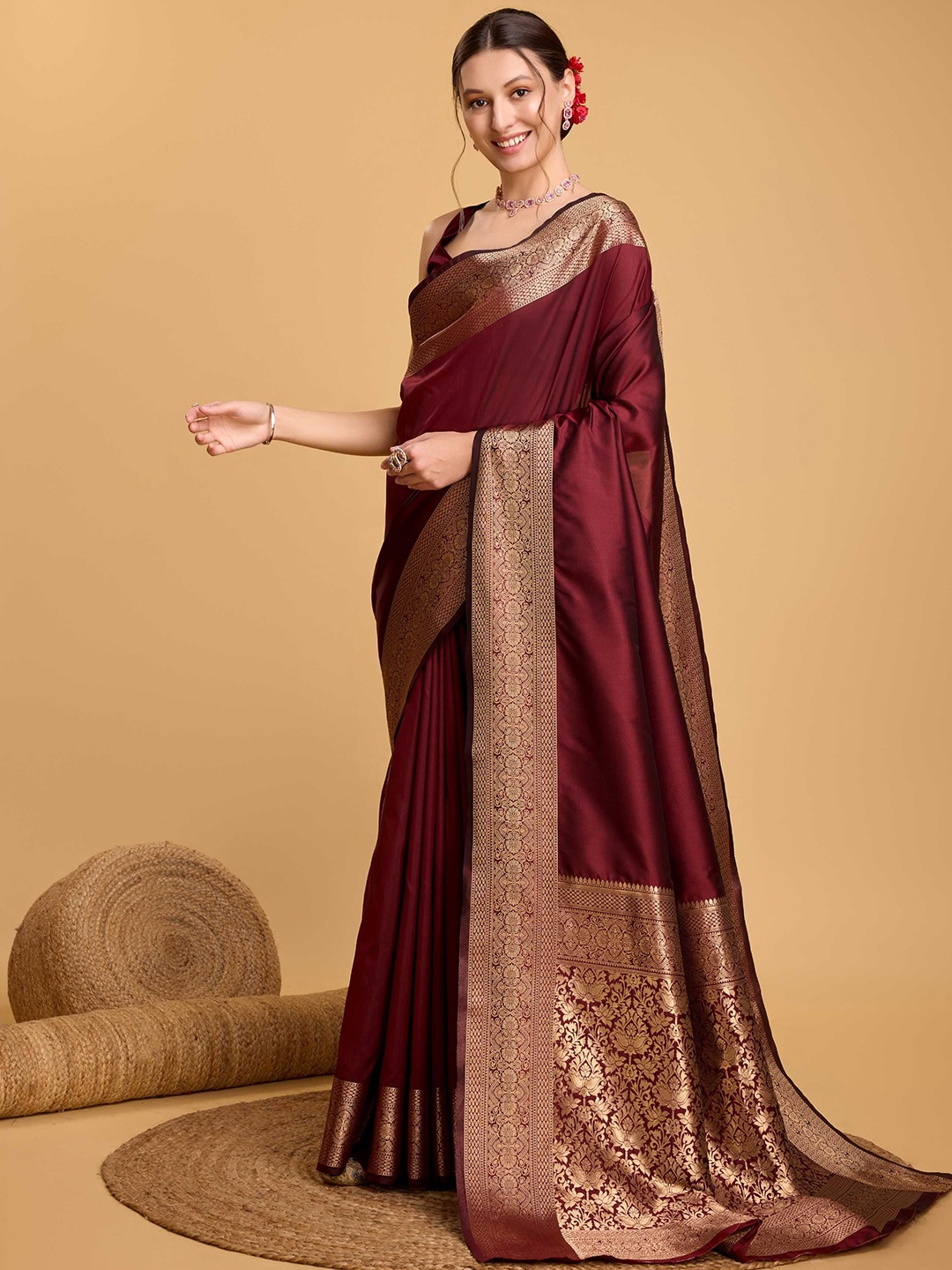 

Panzora Zari Banarasi Saree With Unstitched Blouse Piece, Maroon