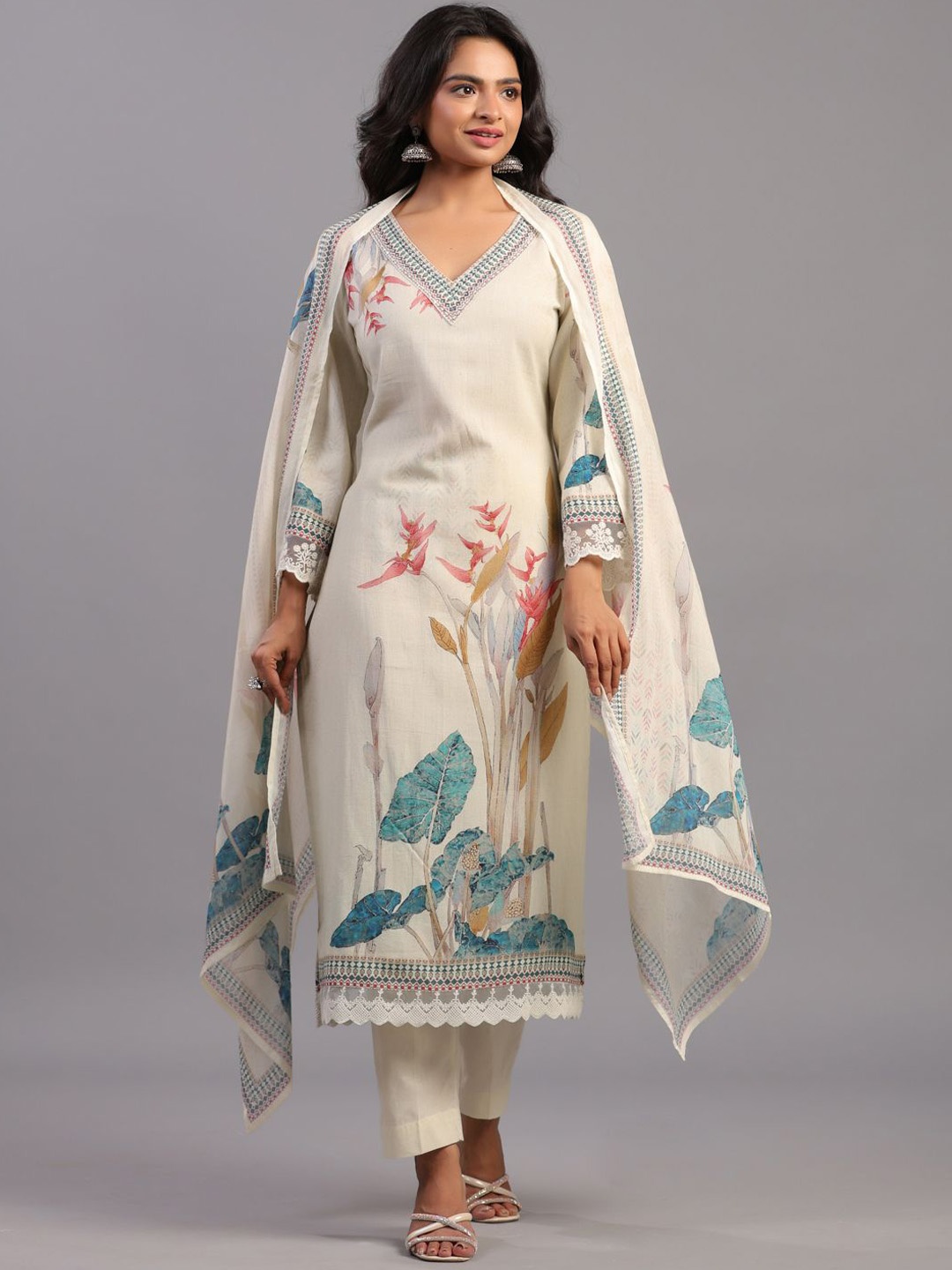 

Amchoor Floral Printed Sequinned Cotton Linen Straight Kurta with Trousers & Dupatta, Cream