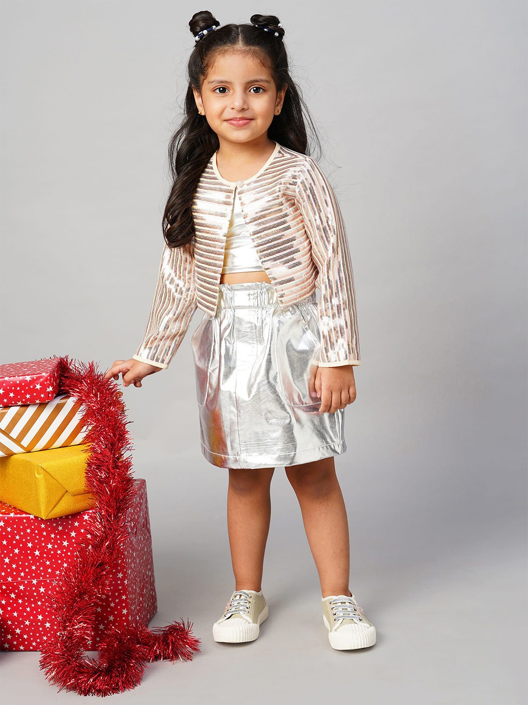 

LIL DRAMA Girls Embellished Sequinned Button Shrug, Gold