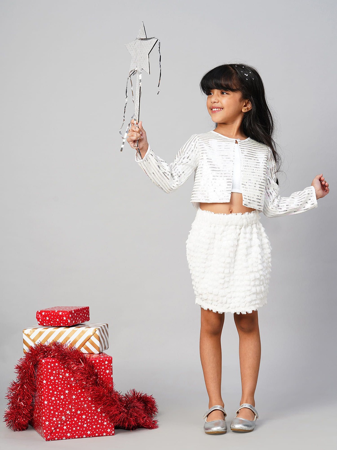 

LIL DRAMA Girls Embellished Sequinned Button Shrug, White