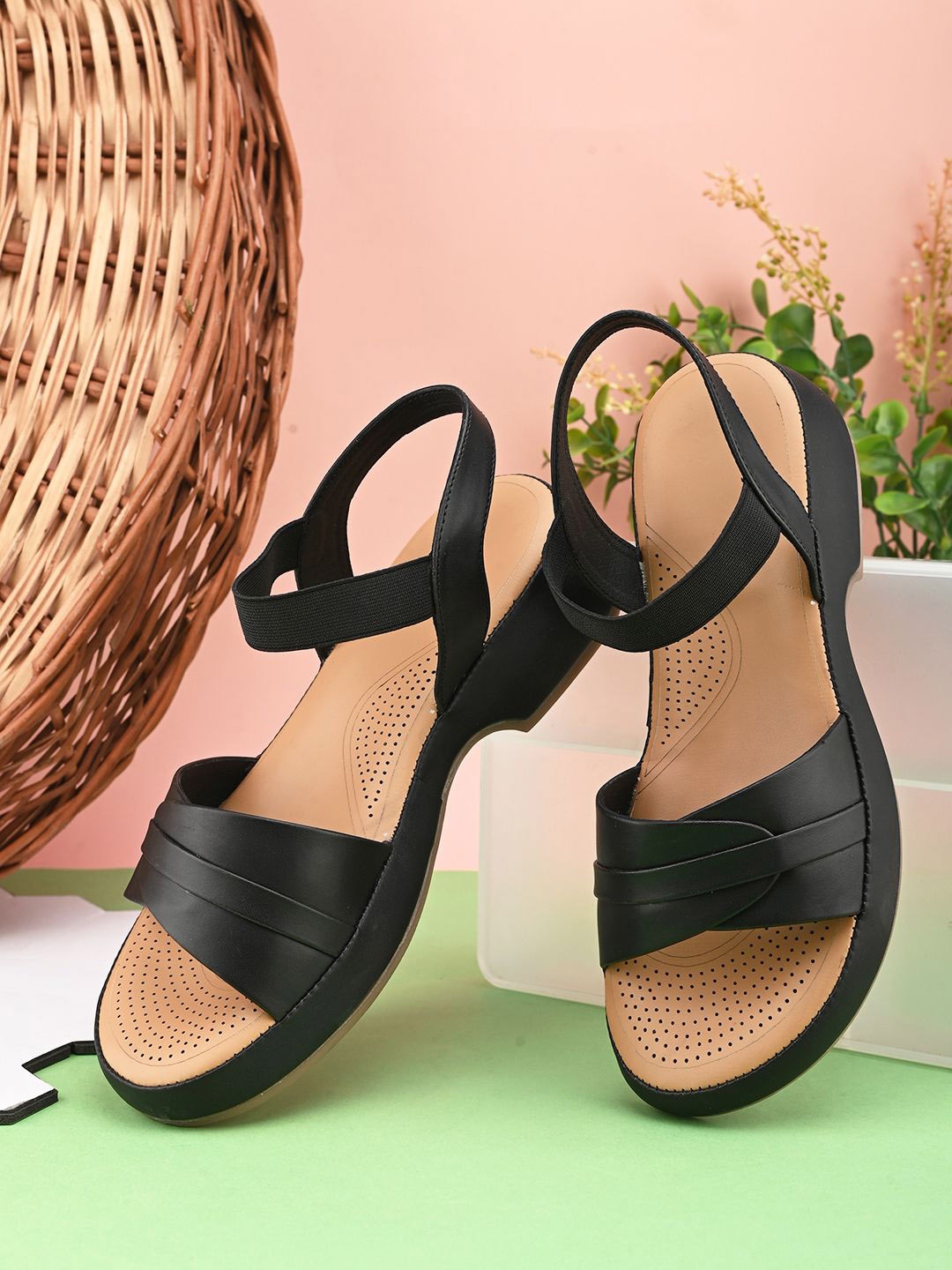 

pelle albero Slip on Extra Padding Comfortable Wedge Sandals, Black