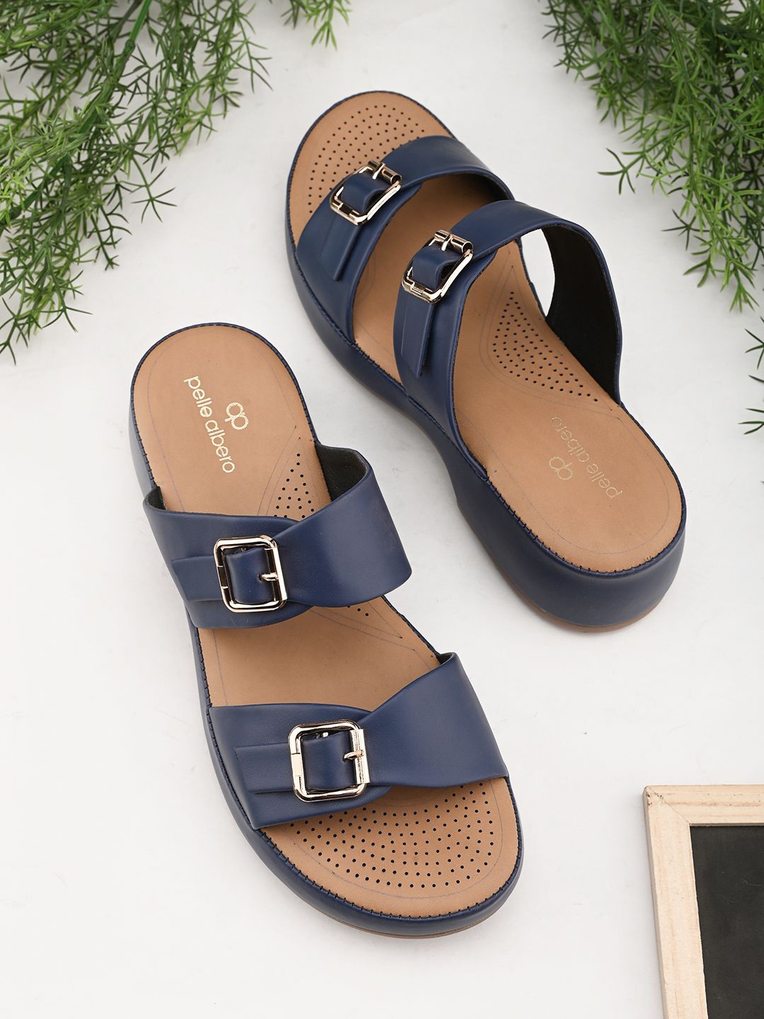 

pelle albero Women Flatform Sandals With Buckles, Blue
