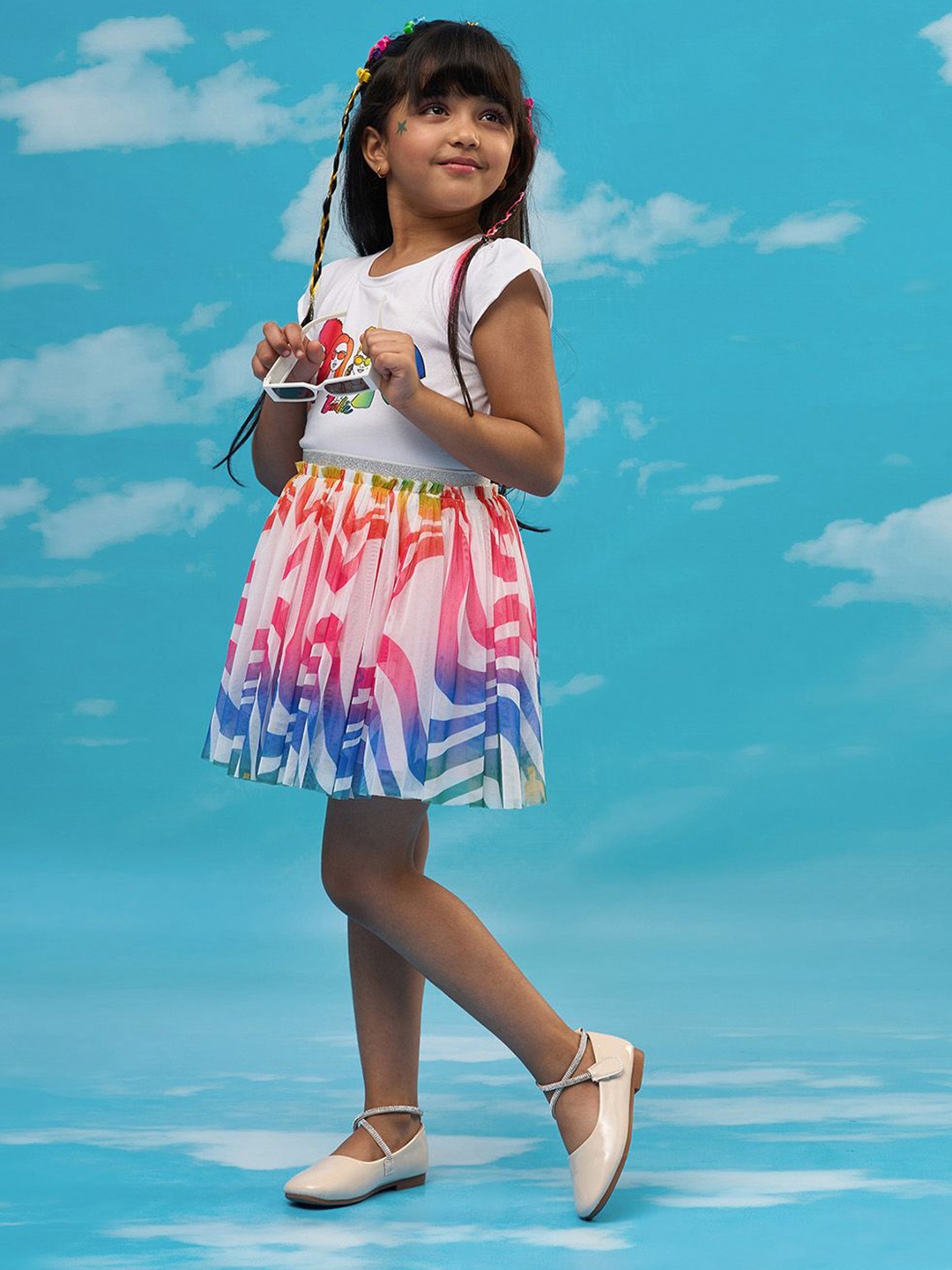 

LIL DRAMA Girls Graphic Printed T-shirt With Skirt, White