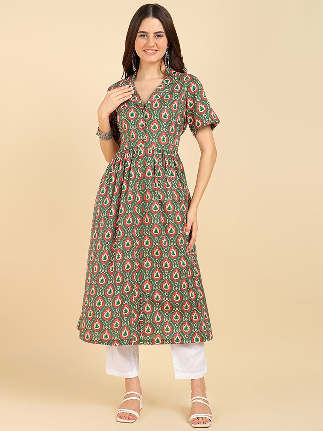 

House Of Zelena Ethnic Motifs Printed Shawl Neck Maternity Kurta, Green