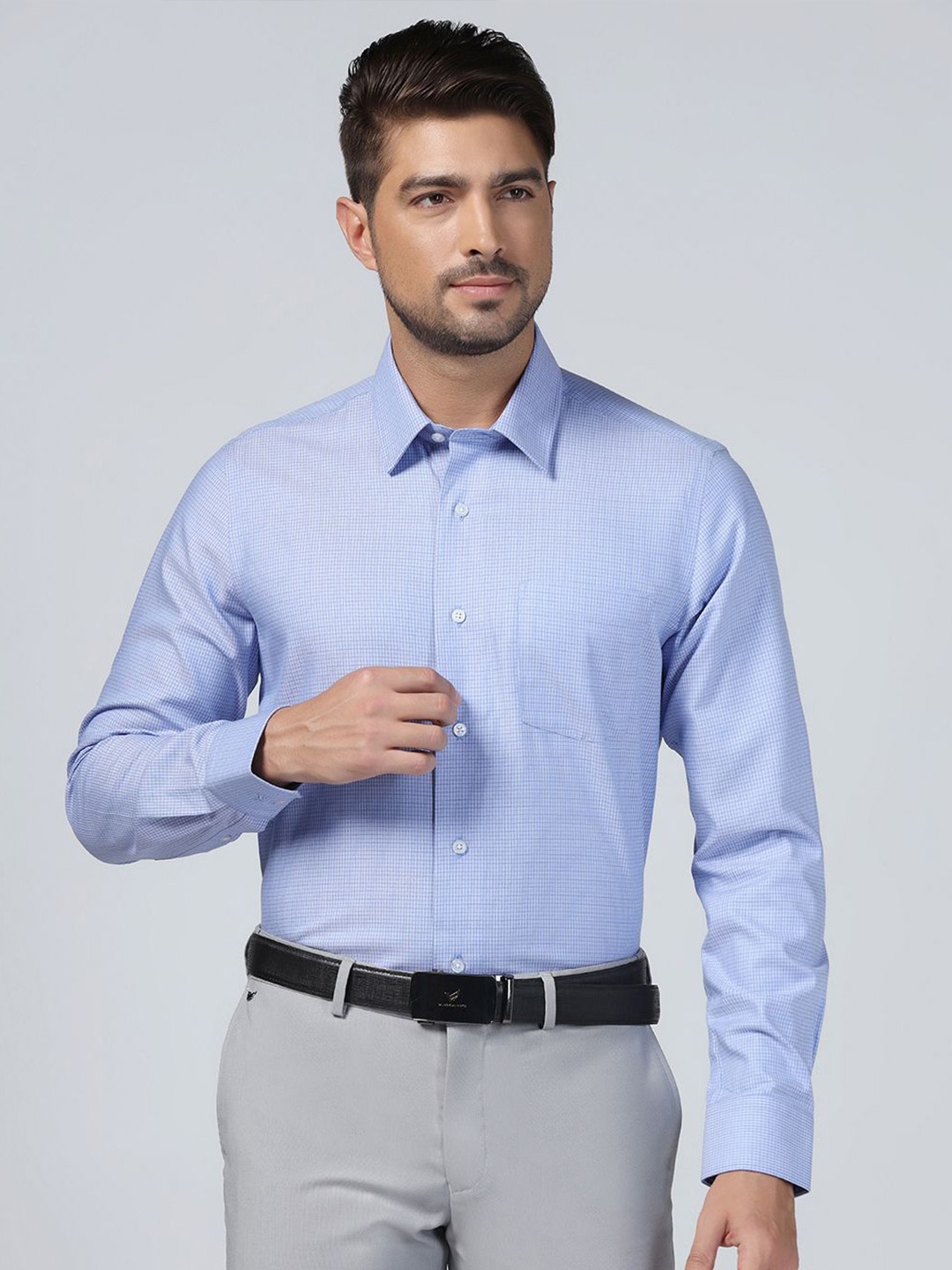 

Blackberrys Men Checked Formal Slim Fit Cotton Shirt, Blue