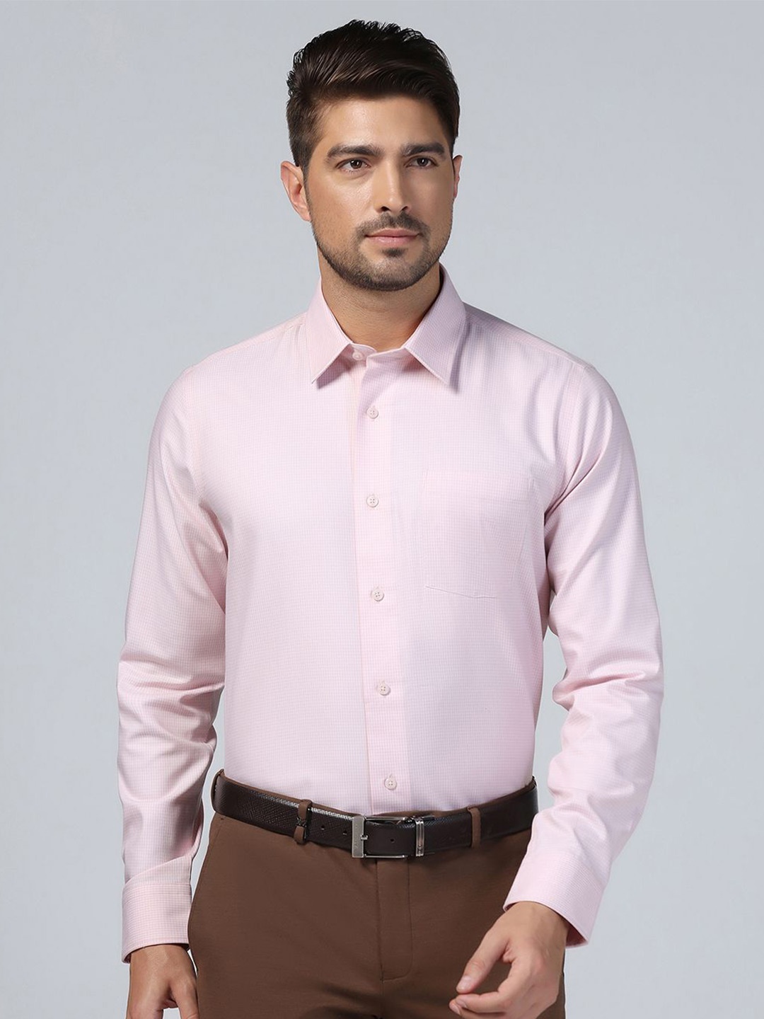 

Blackberrys Men Slim Fit Striped Casual Shirt, Peach