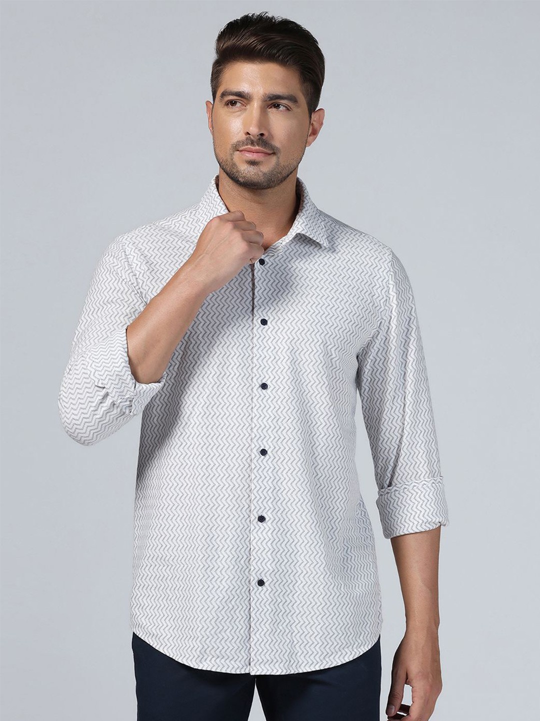 

Blackberrys Men Slim Fit Zig Zag Printed Casual Shirt, White