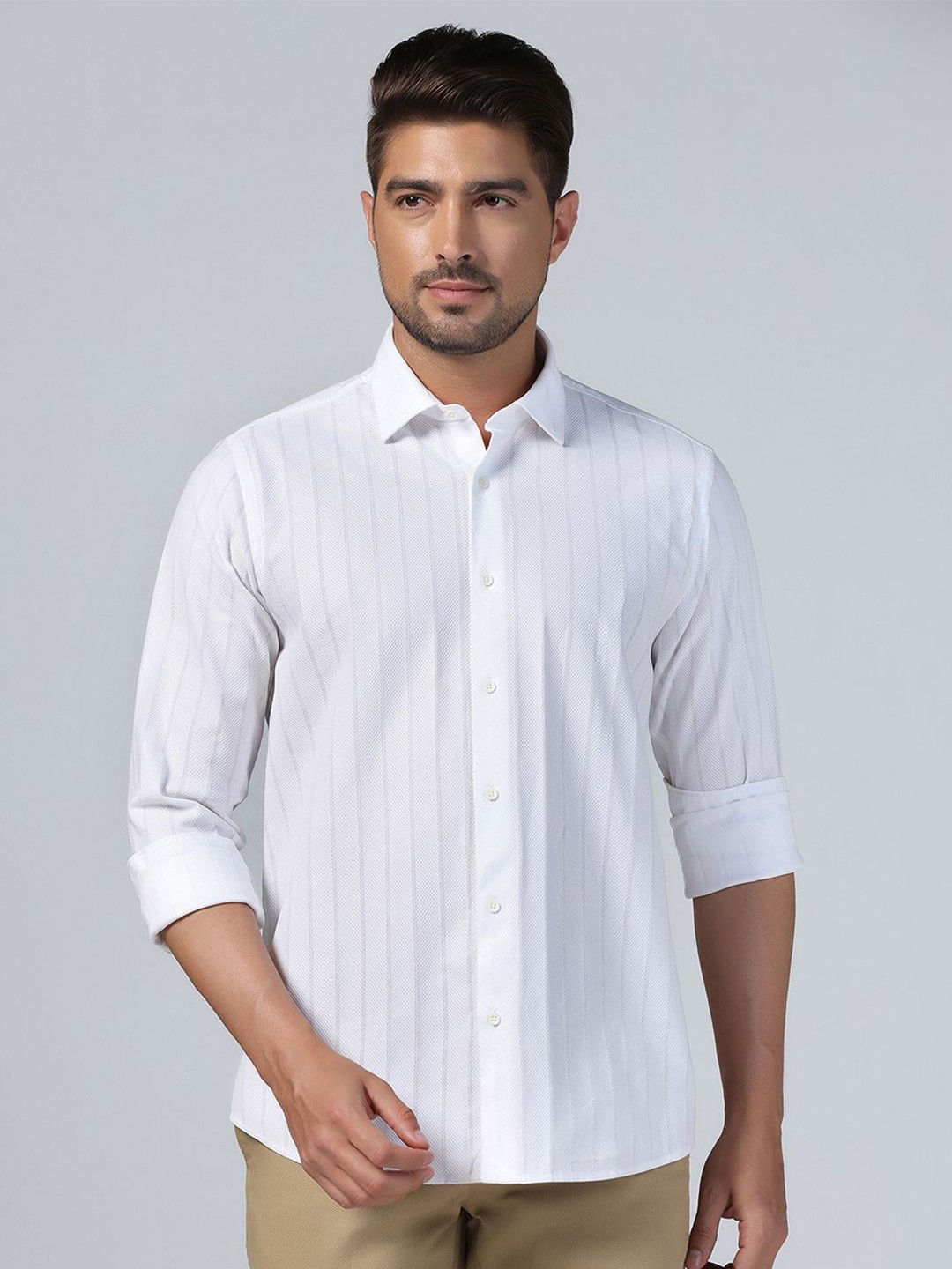 

Blackberrys Men Slim Fit Opaque Striped Casual Shirt, White