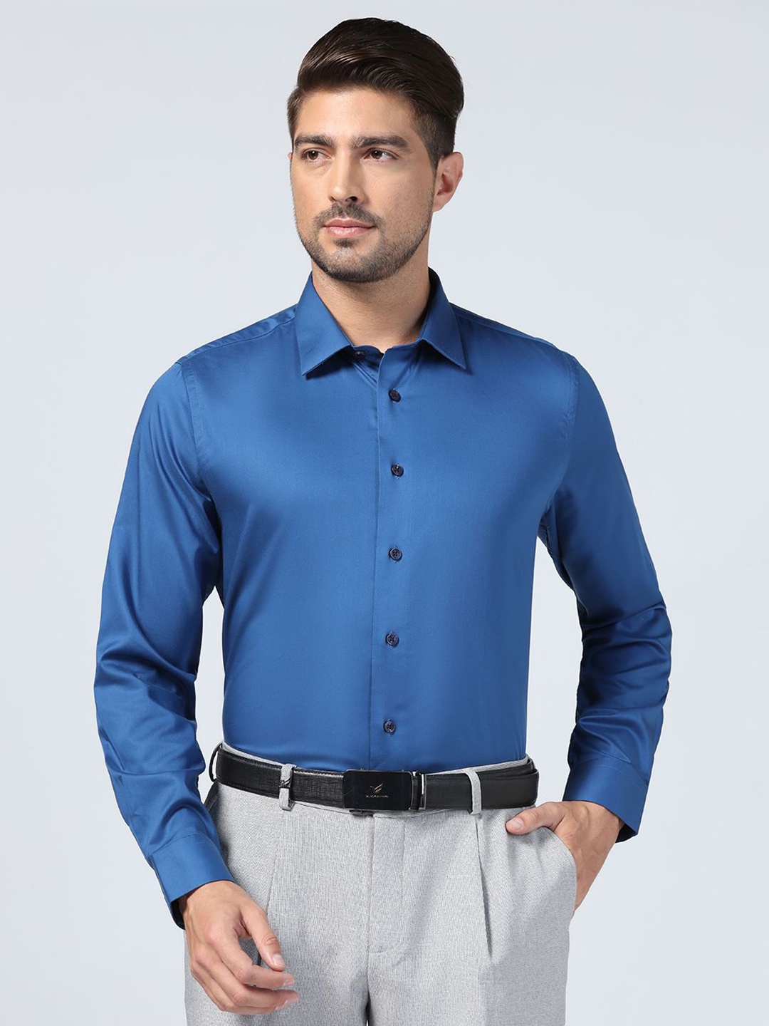 

Blackberrys Men Solid Slim Fit Opaque Cotton Casual Shirt, Blue