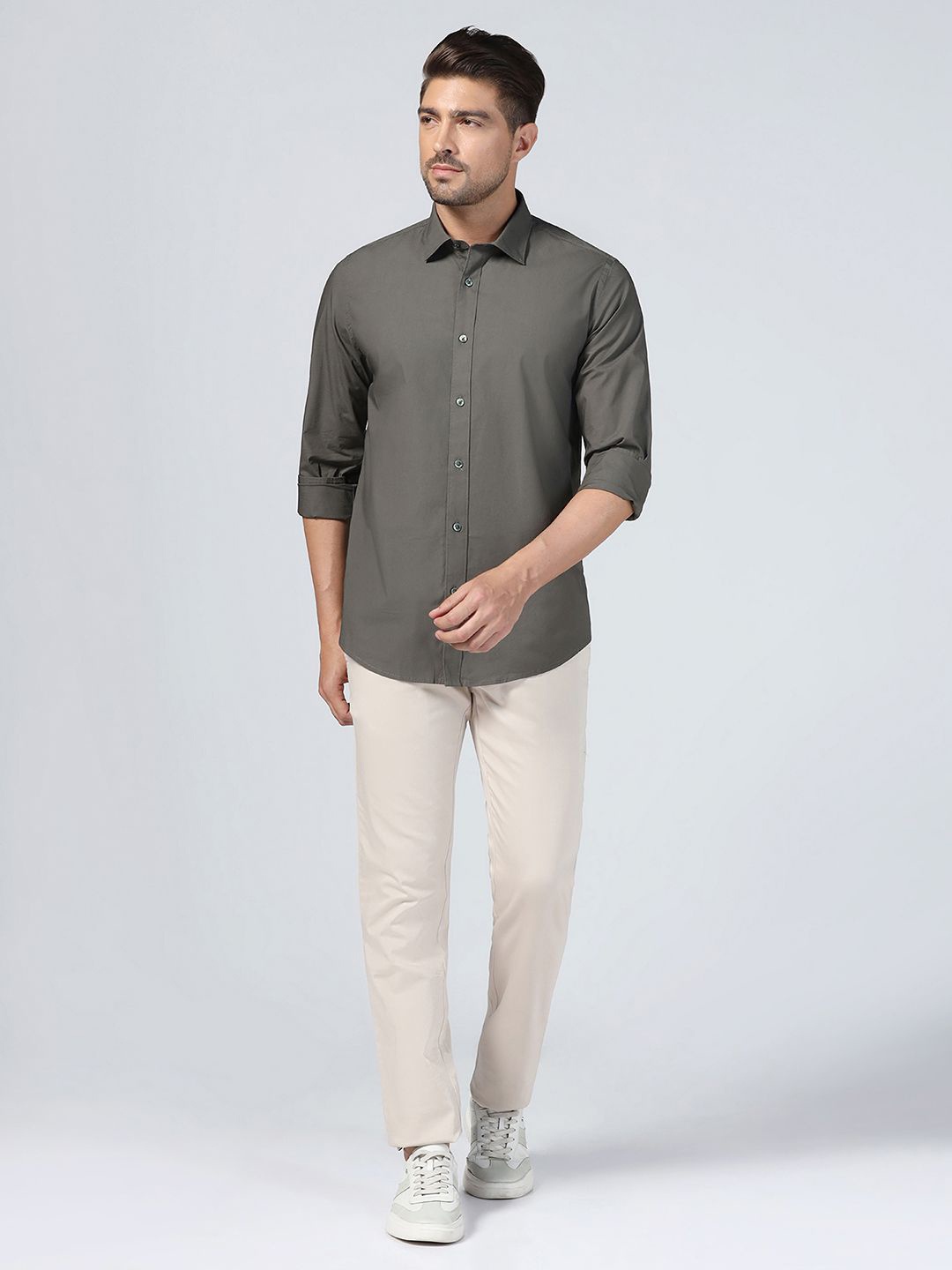 

Blackberrys Men Slim Fit Opaque Cotton Casual Shirt, Olive
