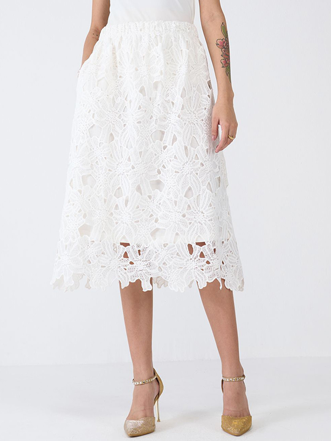 

SALT ATTIRE Snow Lily Self Design A-Line Midi Skirt, White