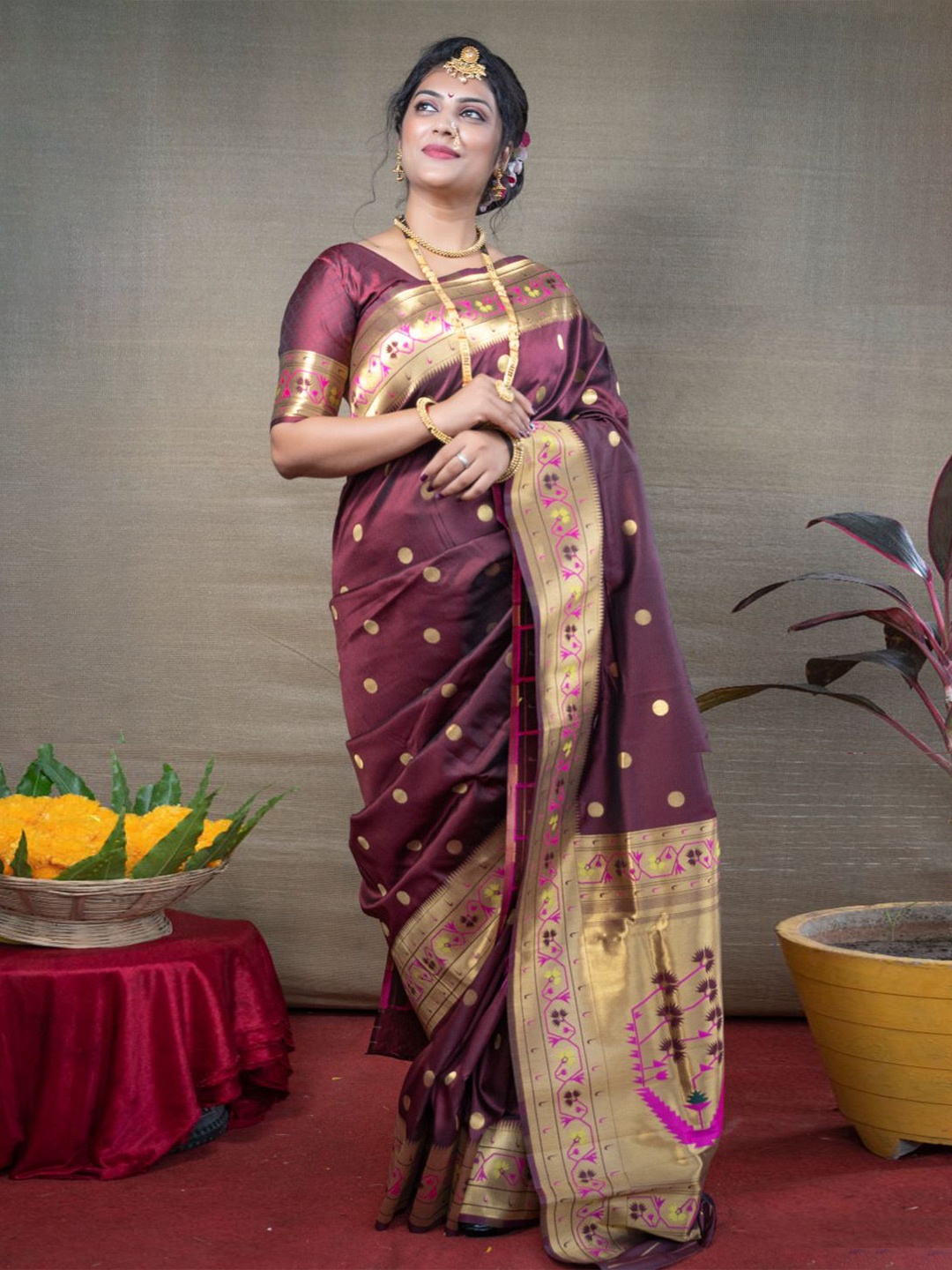 

Royal Rajgharana Saree Polka Dot Zaei Woven Pure Silk Paithani Sarees, Maroon