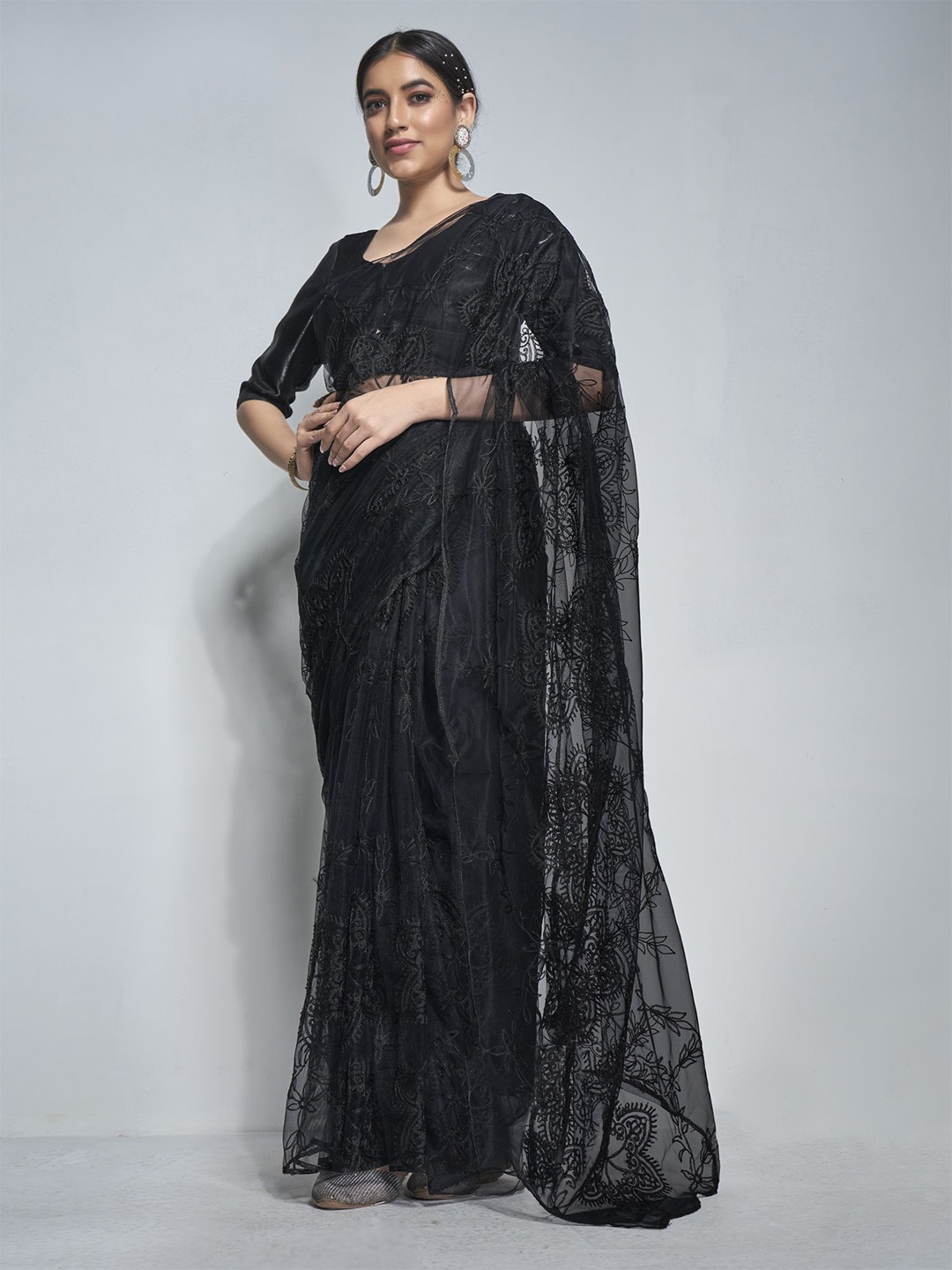 

Ishin Ethnic Motifs Embroidered Net Saree, Black