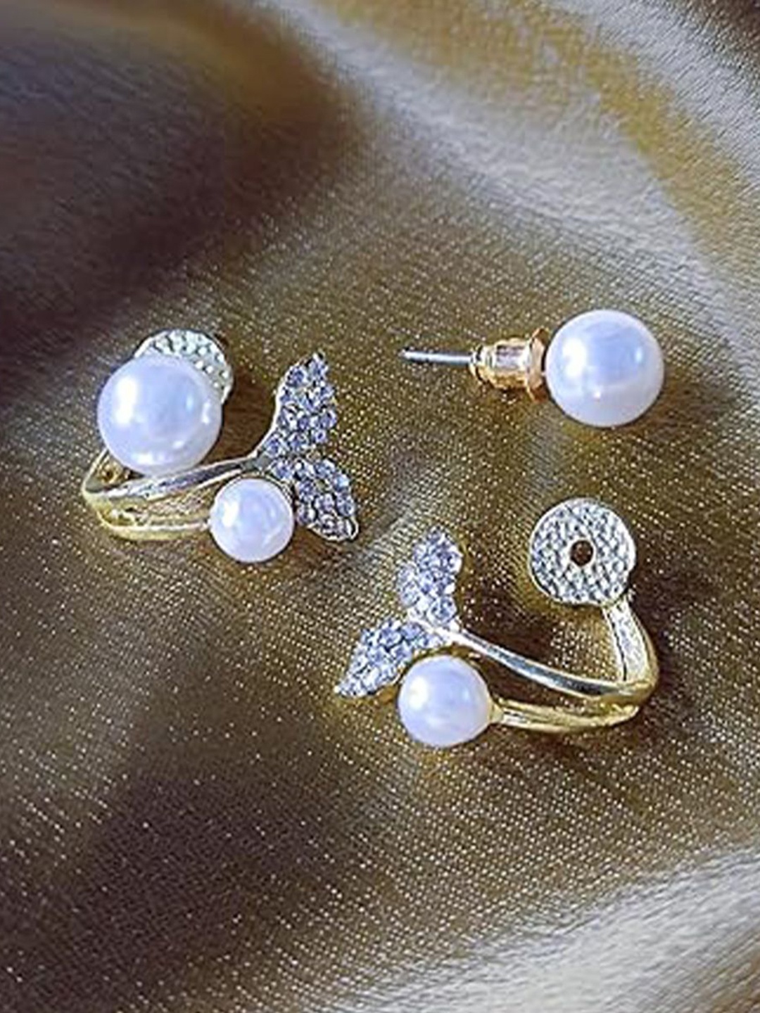 

CareDone Gold-Plated Pearls Contemporary Studs