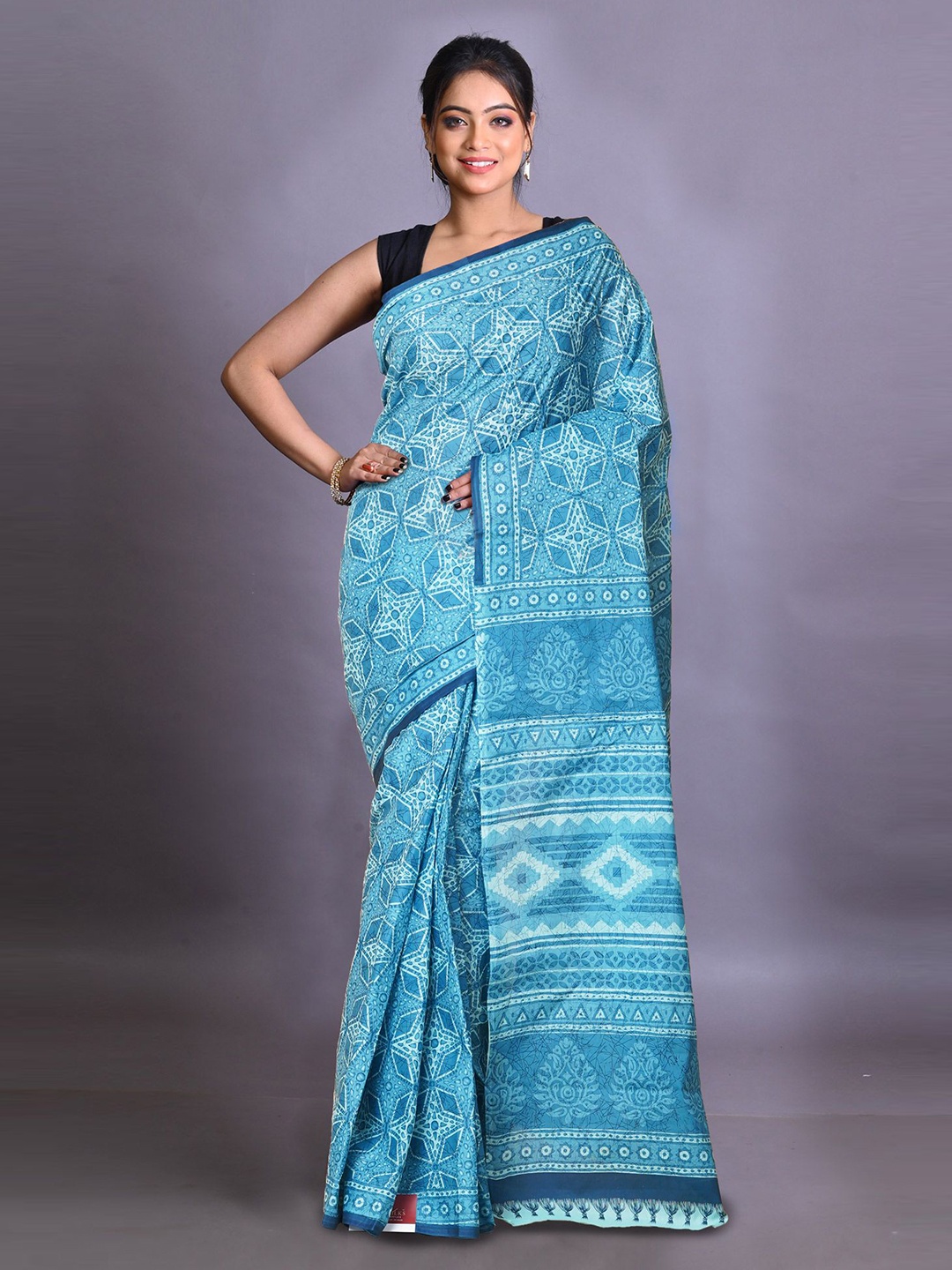 

Unnati Silks Block Printed Pure Cotton Handloom Saree, Blue