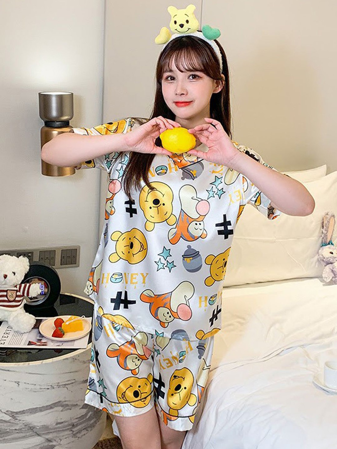 

styledose Printed Short Sleeve Night Suits, Beige