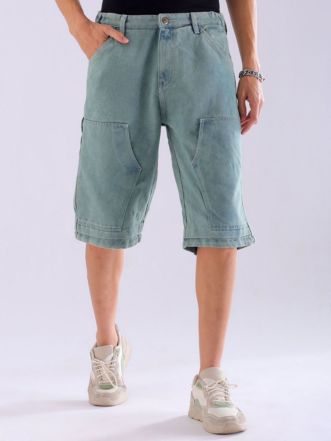 

The Indian Garage Co Men Washed Outdoor Denim Shorts, Blue