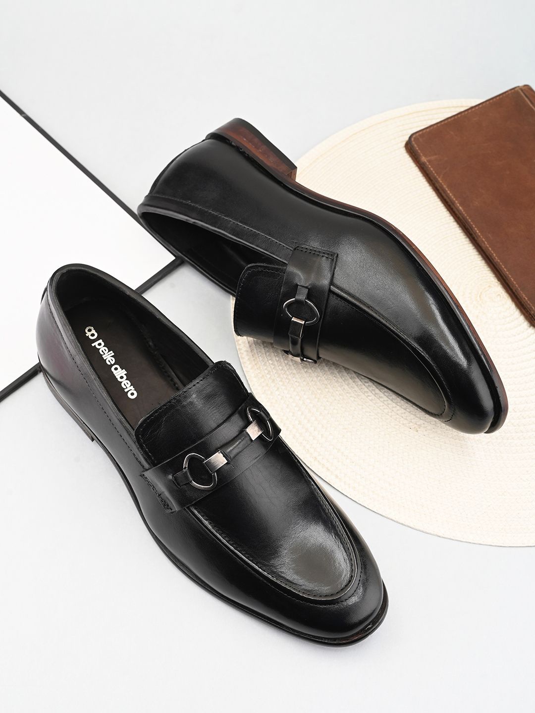 

pelle albero Men Leather Formal Slip Ons, Black