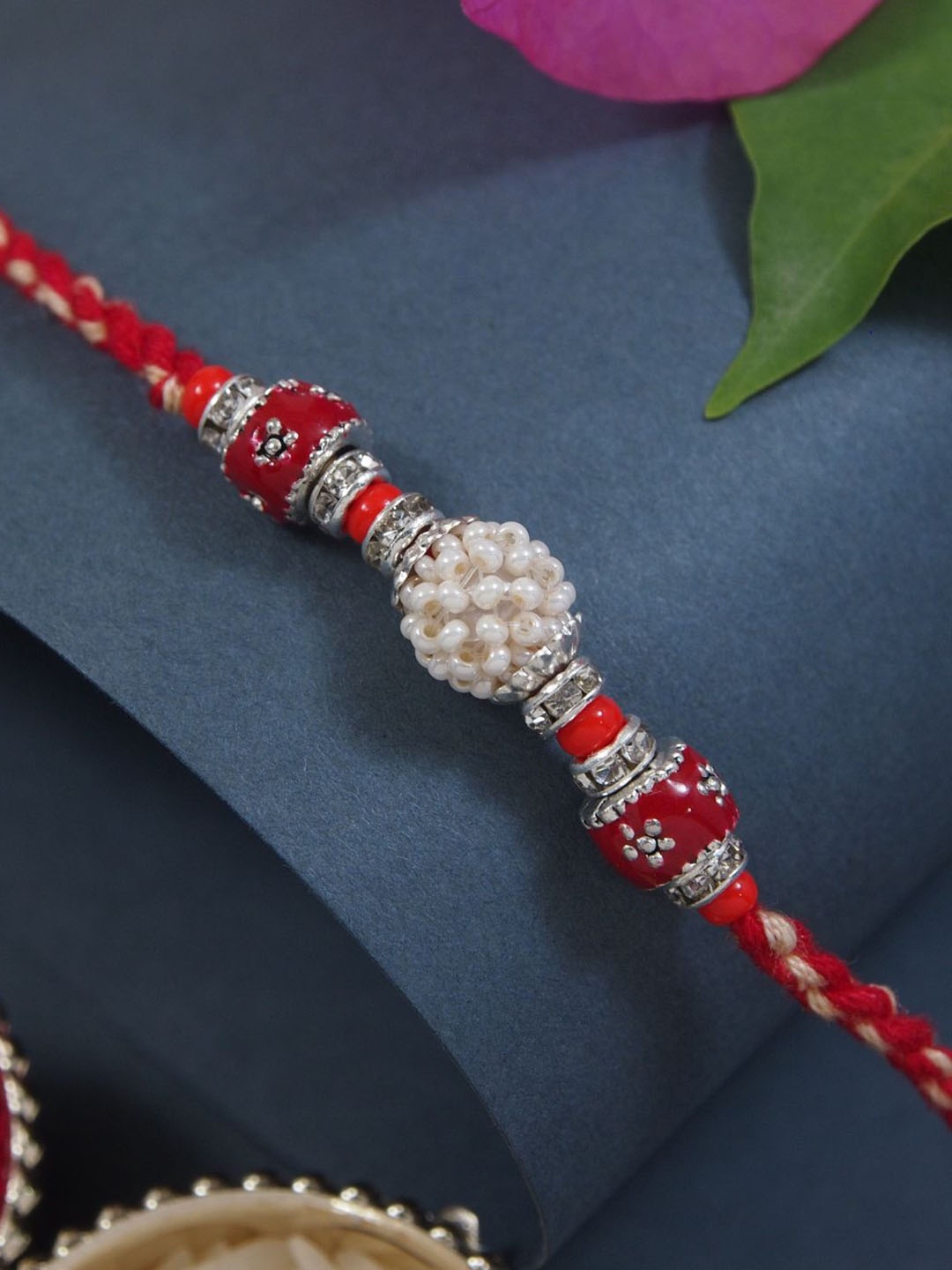 

I Jewels Beaded Thread Rakhi With Roli Chawal & Rakshabandhan Card, Red