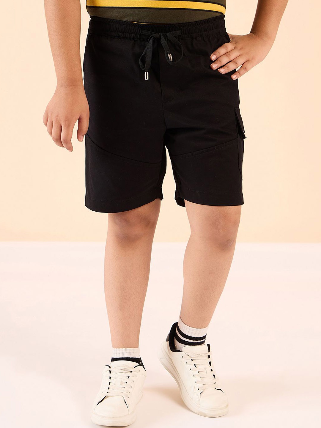 

Stylo Bug Boys Cotton Regular Fit Outdoor Shorts, Black