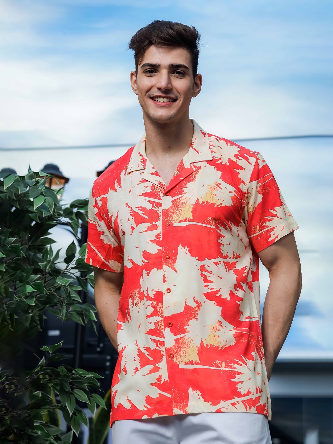 

TOMHIDDLE Men Classic Floral Opaque Printed Casual Shirt, Orange