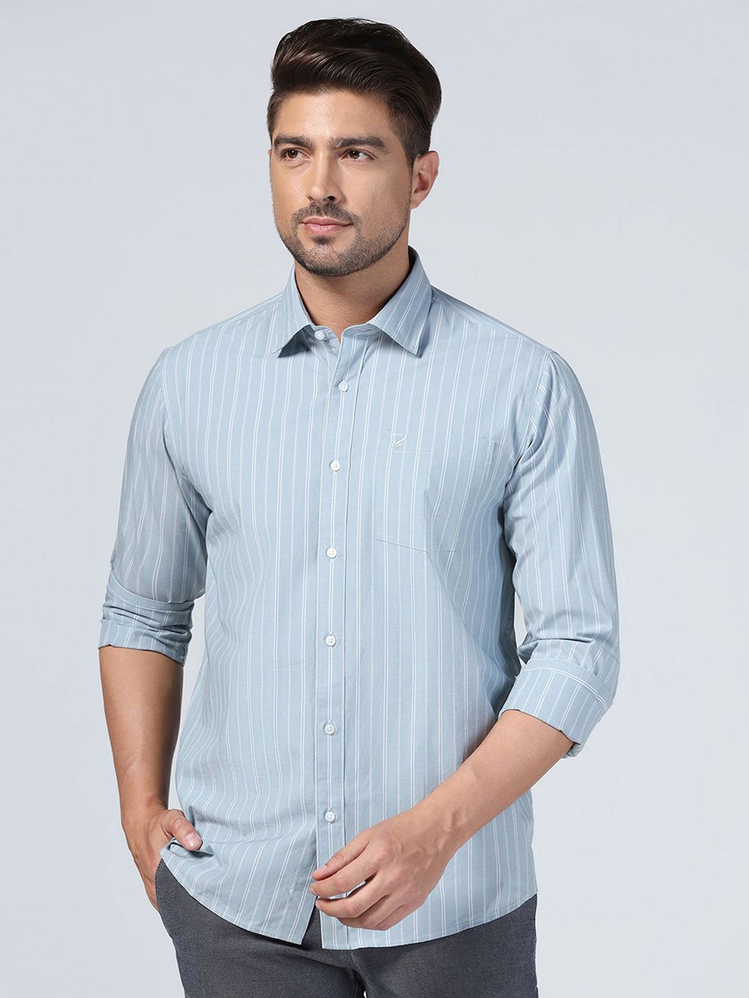 

Blackberrys Men Slim Fit Opaque Striped Formal Shirt, Blue
